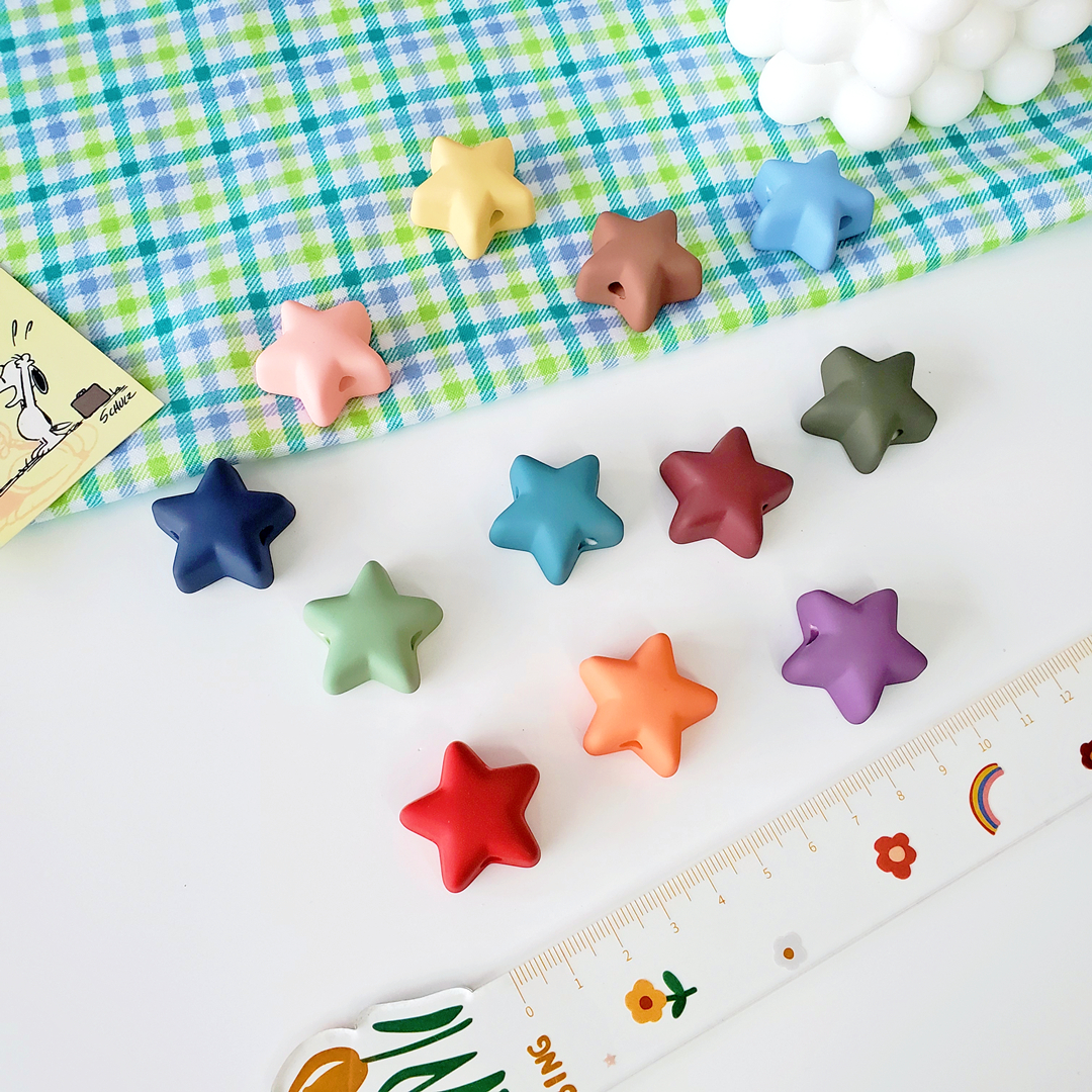 Chen Ming Accessories 27mm acrylic rubber solid color straight hole star scattered beads DIY handmade hair tie Hair accessory 100 pieces per bag