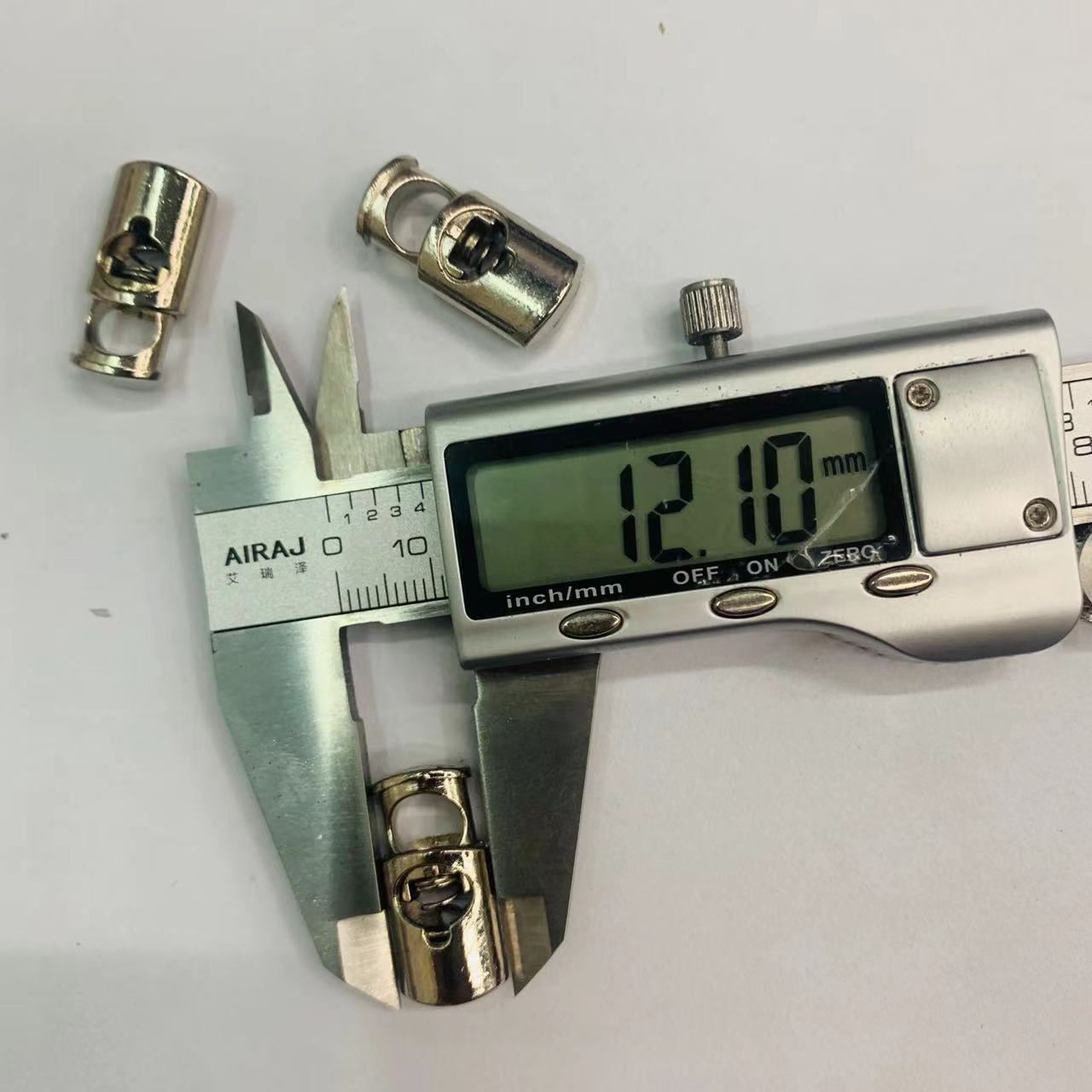 合金弹簧扣/穿绳扣/按压调节绳扣产品图