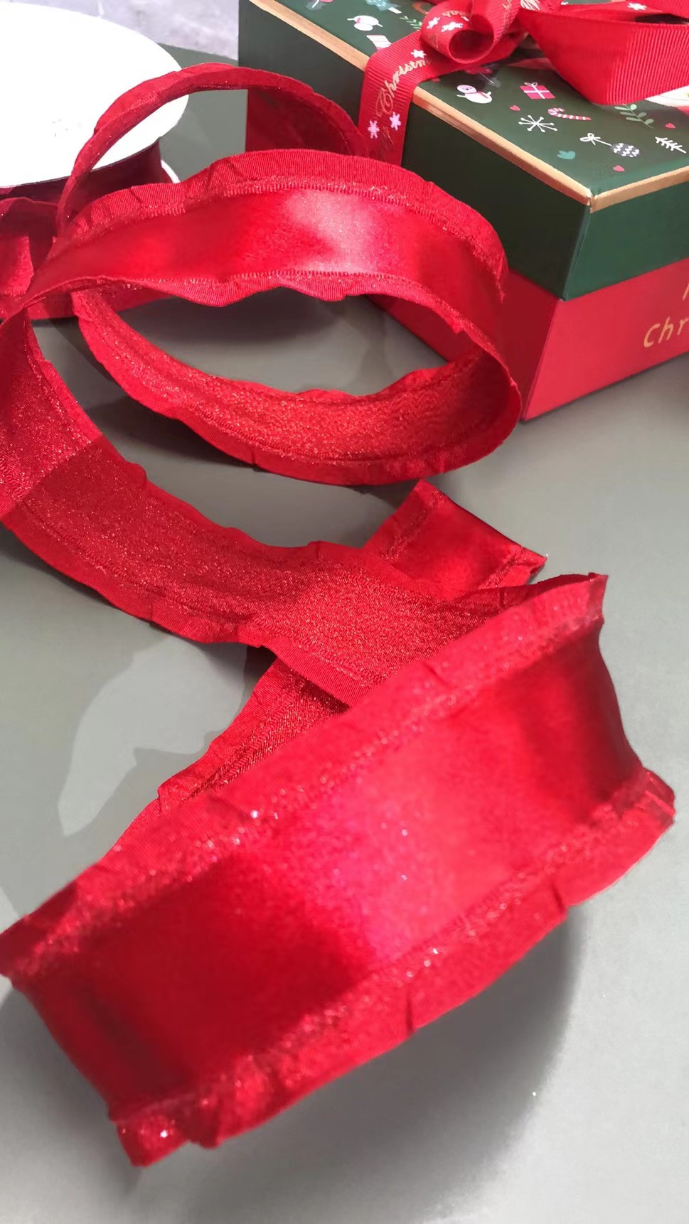 货号：1066圣诞礼品包装装饰DIY红色波浪荷叶边双边铁丝织带3.8cm