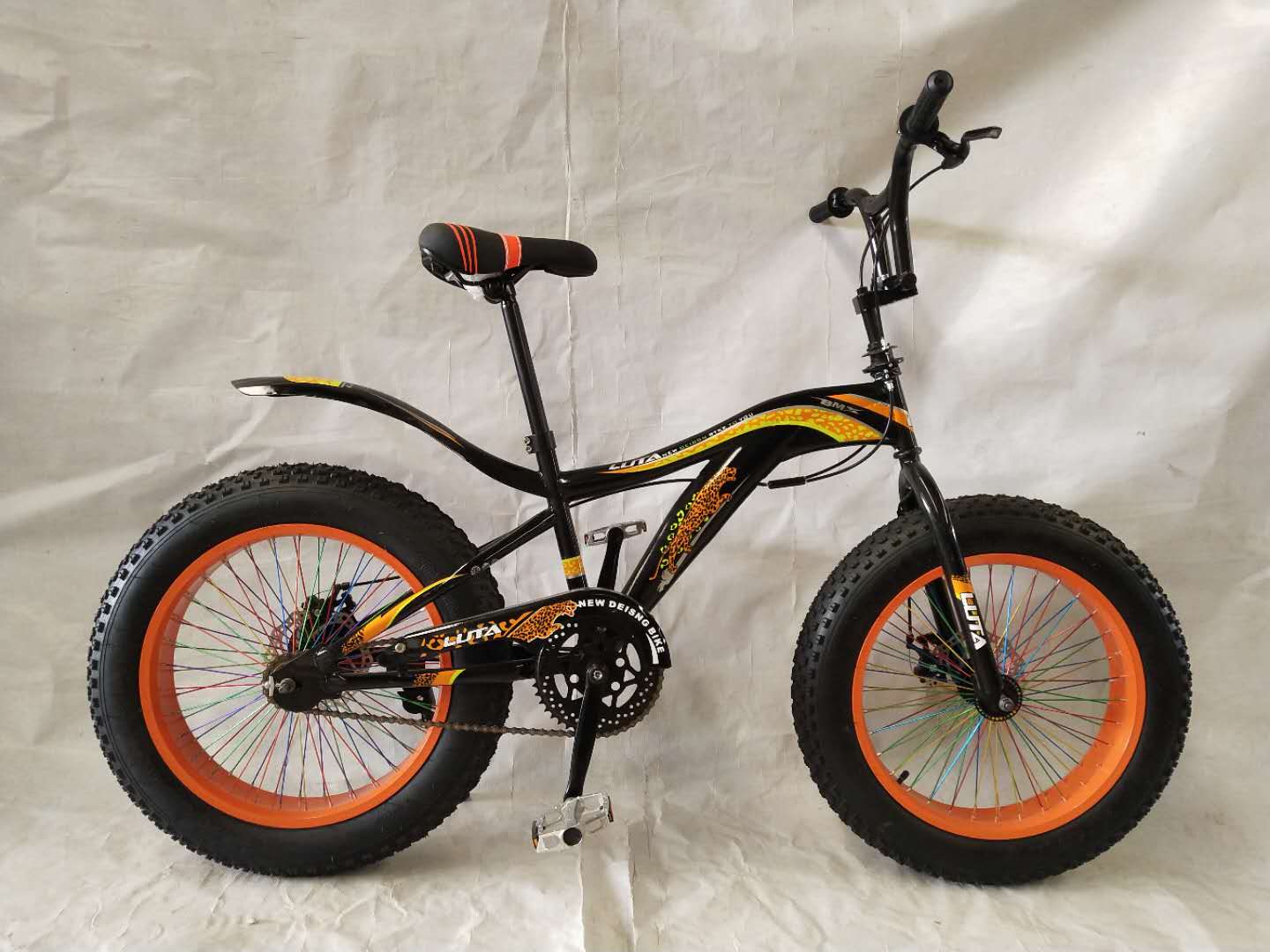 单车如开云体育- 开云体育官方网站- 开云体育APP 最新2025孤舟组队有乾坤