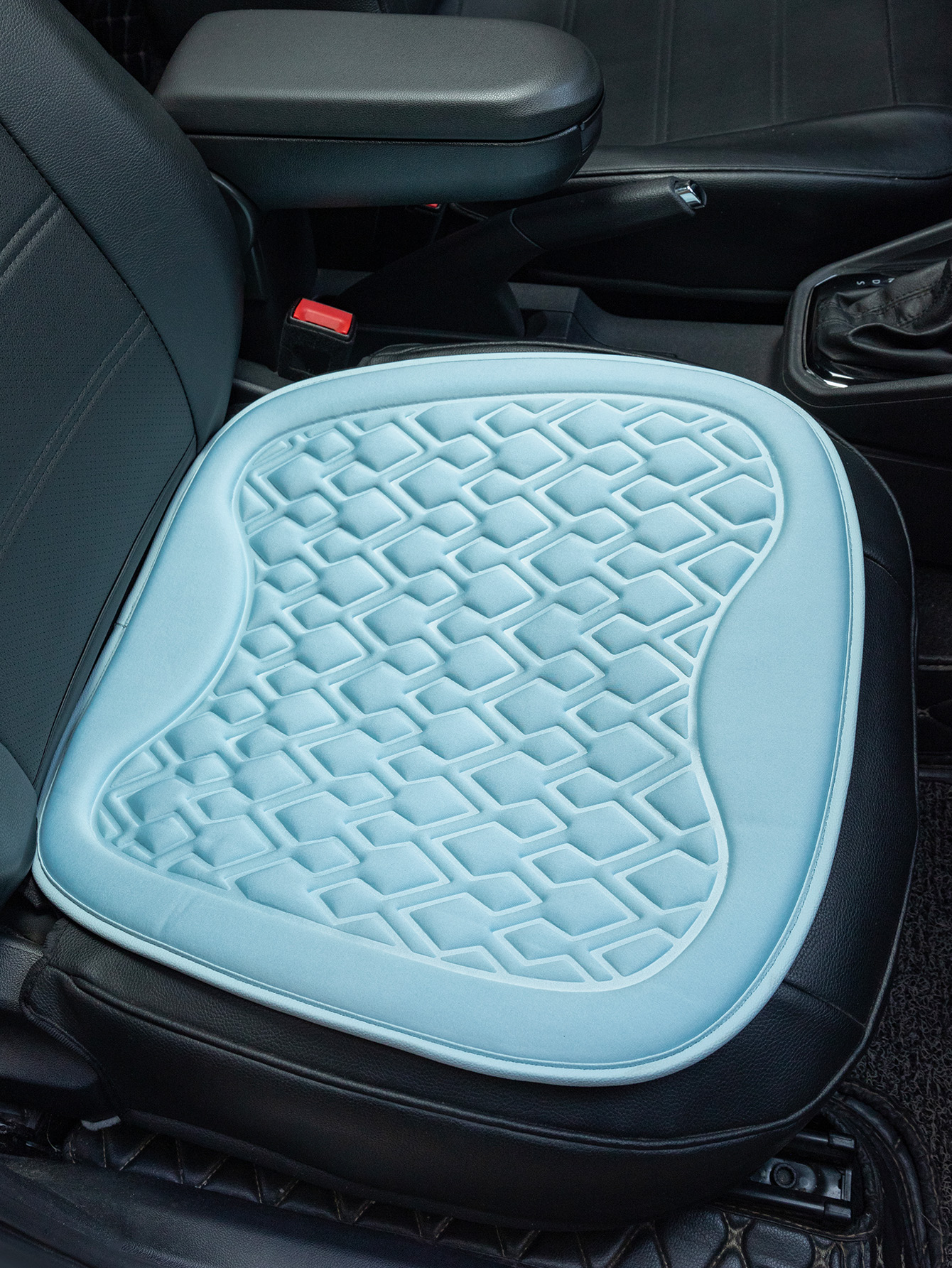 汽车坐垫/夏季凉垫/小蛮腰坐垫细节图