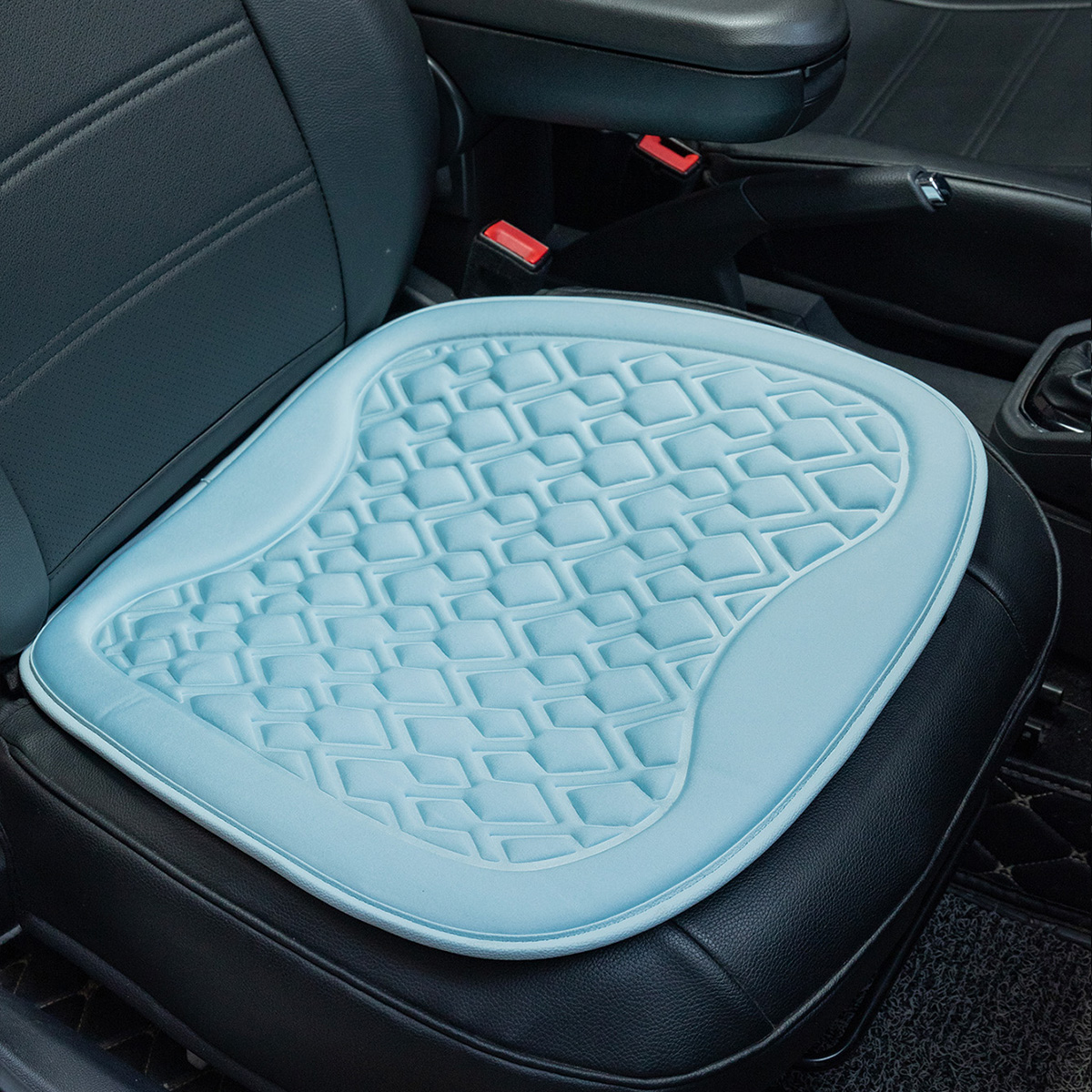 汽车坐垫夏季凉垫冰丝座椅套车垫四季通用夏天透气小蛮腰凉席座垫单片其威车饰QW37