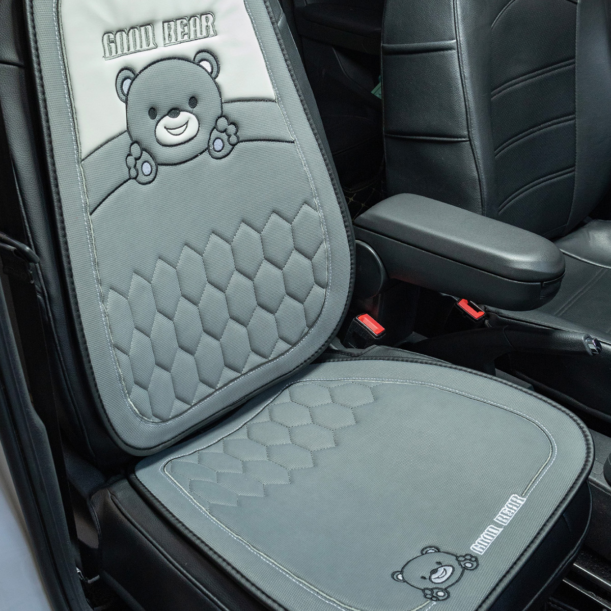 汽车坐垫卡通四季通用二件套可爱座椅垫夏季透气垫子批发其威车饰QW40