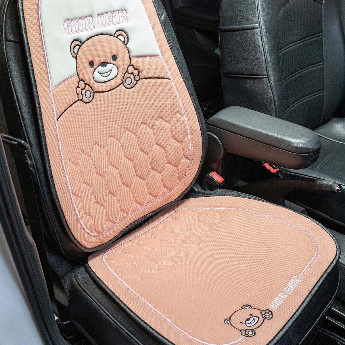 汽车坐垫卡通四季通用二件套可爱座椅垫夏季透气垫子批发其威车饰QW39