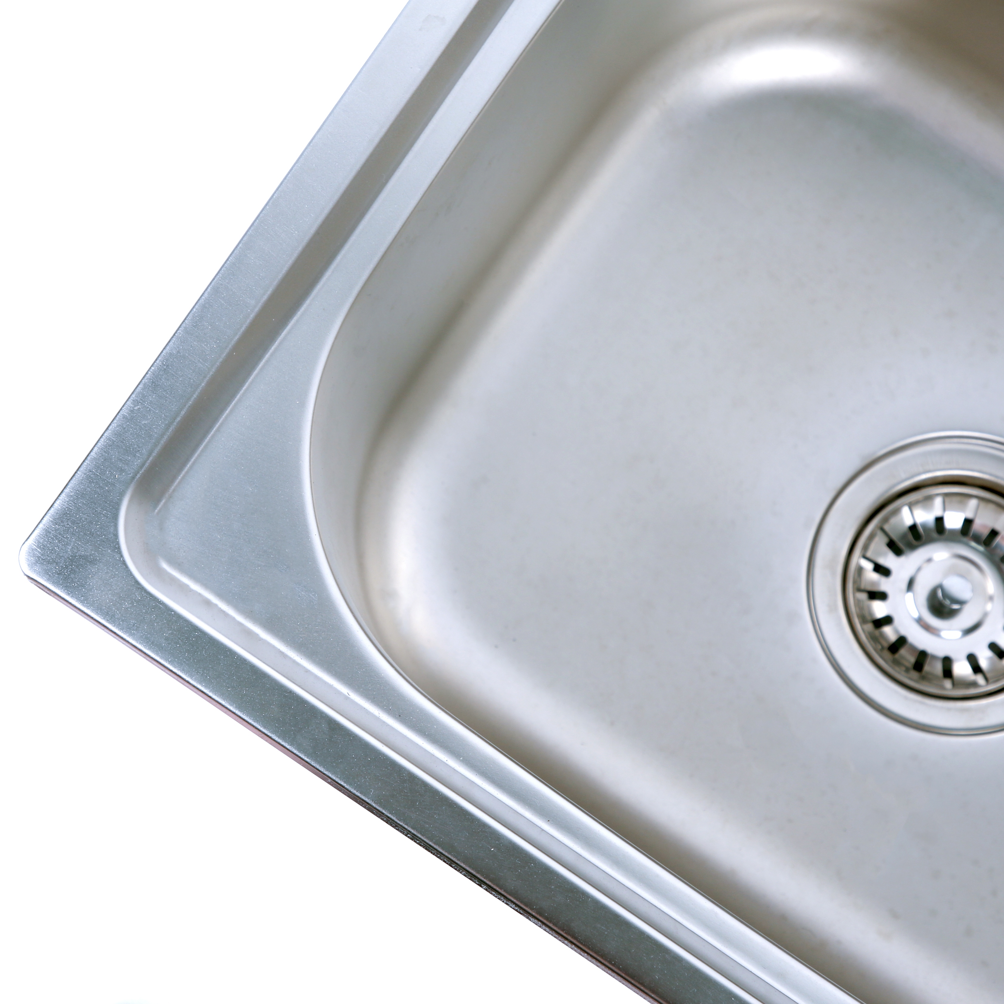 The kitchen uses a stainless steel sink for washing hands, dishes and vegetables. The sink is small Application Scenario