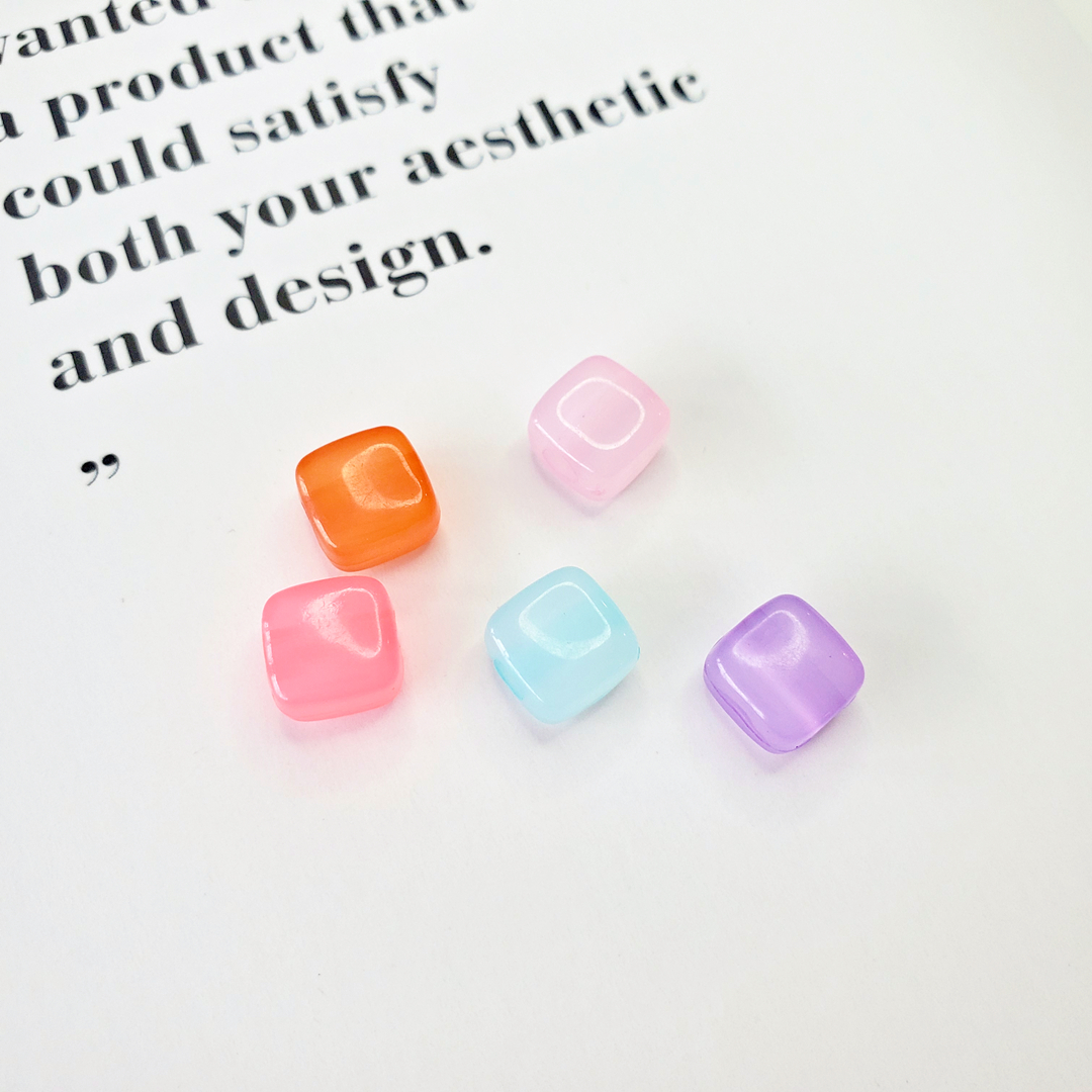 Chen Ming Accessories 8*6 Jelly Dyed Acrylic Small square scattered Beads Children's DIY Handmade small bead material accessories details Picture