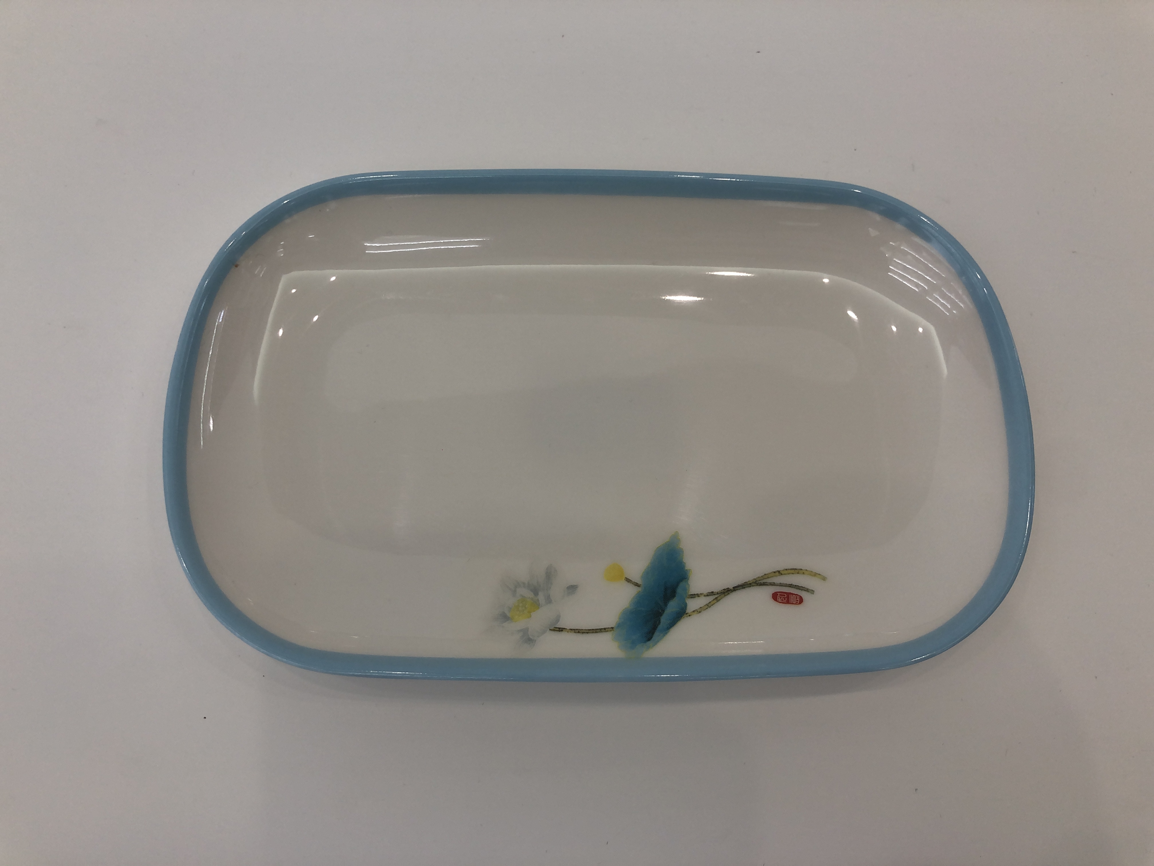 Melamine plates, porcelain imitation tableware, plastic tableware, hotel tableware, vegetable plates, frosted plates, cold dish plates, auspicious flower flat plates, square plates, hot pot plates, towel plates Application Scenario