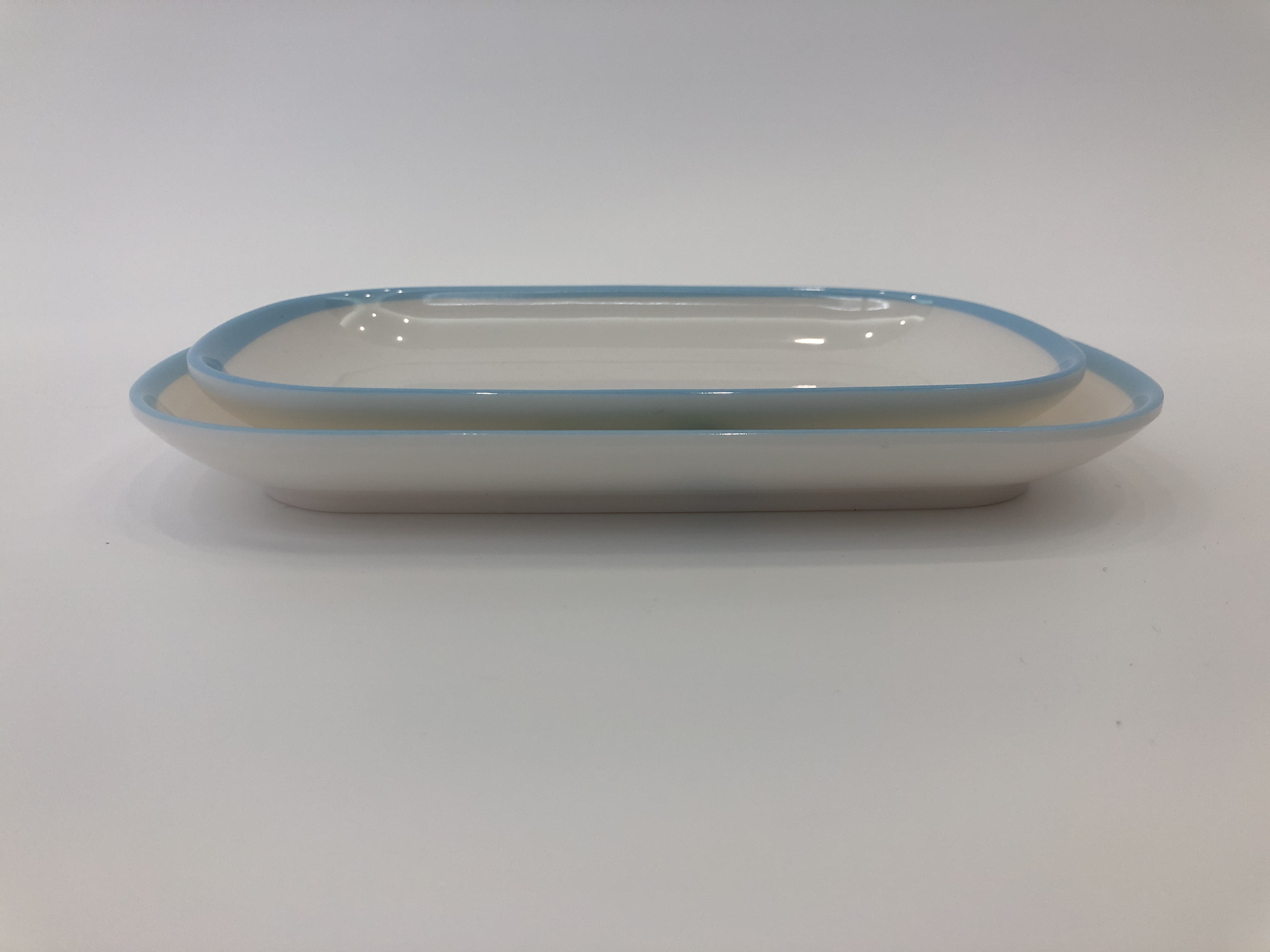 Melamine plates, porcelain imitation tableware, plastic tableware, hotel tableware, vegetable plates, frosted plates, cold dish plates, auspicious flower flat plates, square plates, hot pot plates, towel plates Item Picture