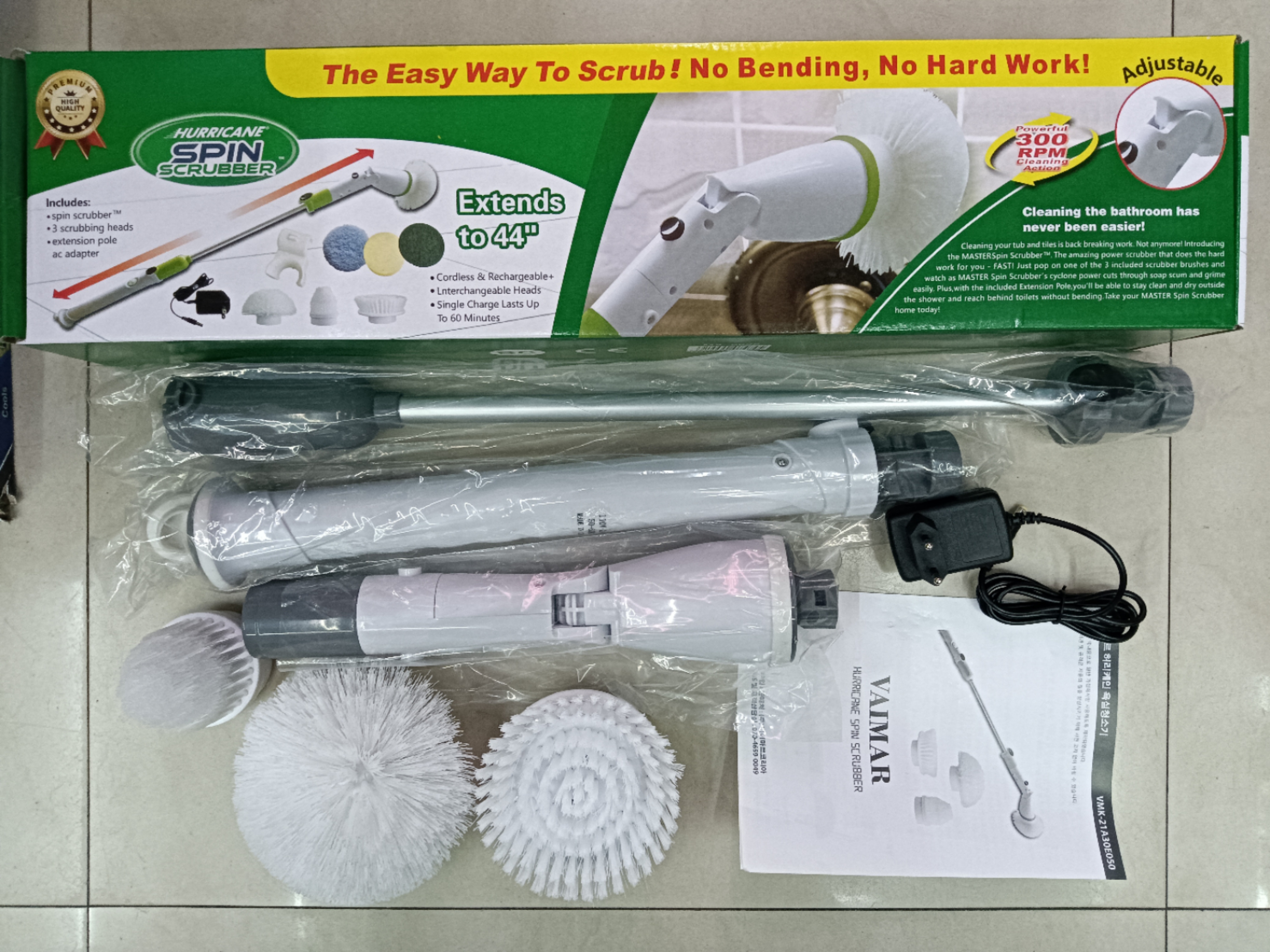 The MA8822 cleaning brush small box does not have a head