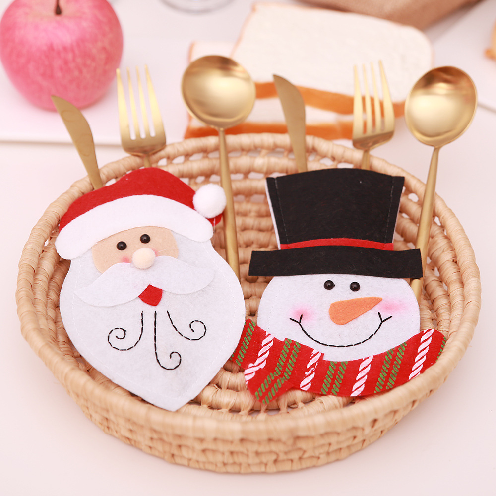 Hao Bei's new Christmas decorative items: table knife and fork sets, creative cartoon tableware sets, Santa Claus knife and fork bags