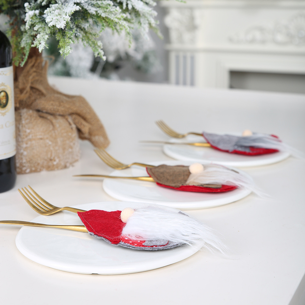 New Christmas Santa Claus knife and fork set, Nordic egg-shaped decorative tableware set, Faceless kid knife and fork set Application Scenario