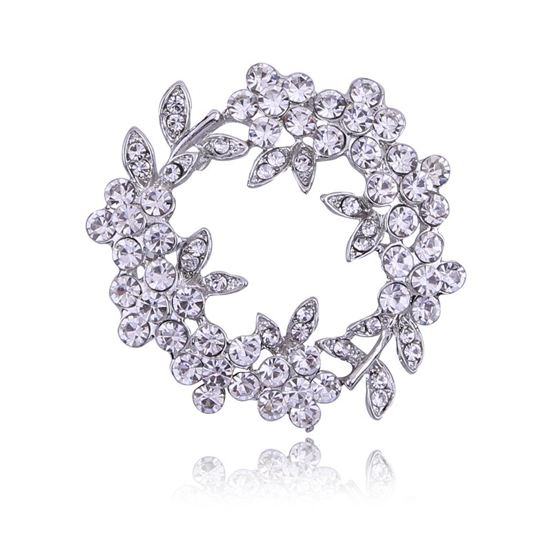 Factory direct sales of creative and light luxury Korean version new best-selling cartoon cute garland water diamond oil drip creative retro brooch simple and fashionable accessory pin in stock Item Picture