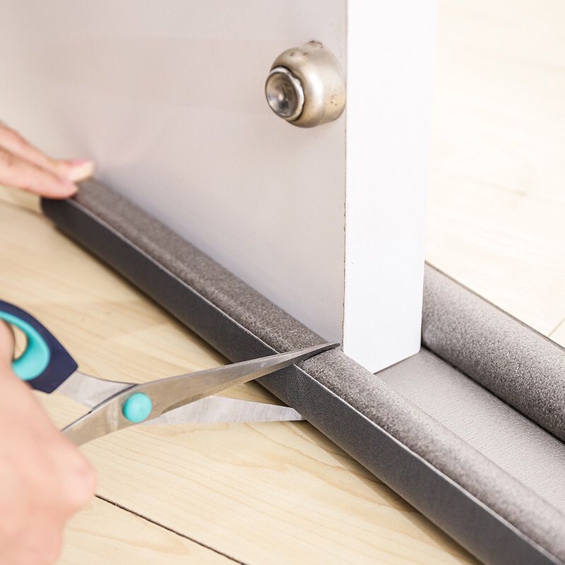 Glue-free door bottom sealing strip details Picture