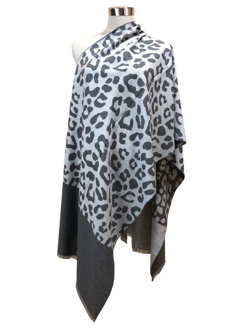Wholesale fashionable custom design scarves, leopard print shawls for women in winter