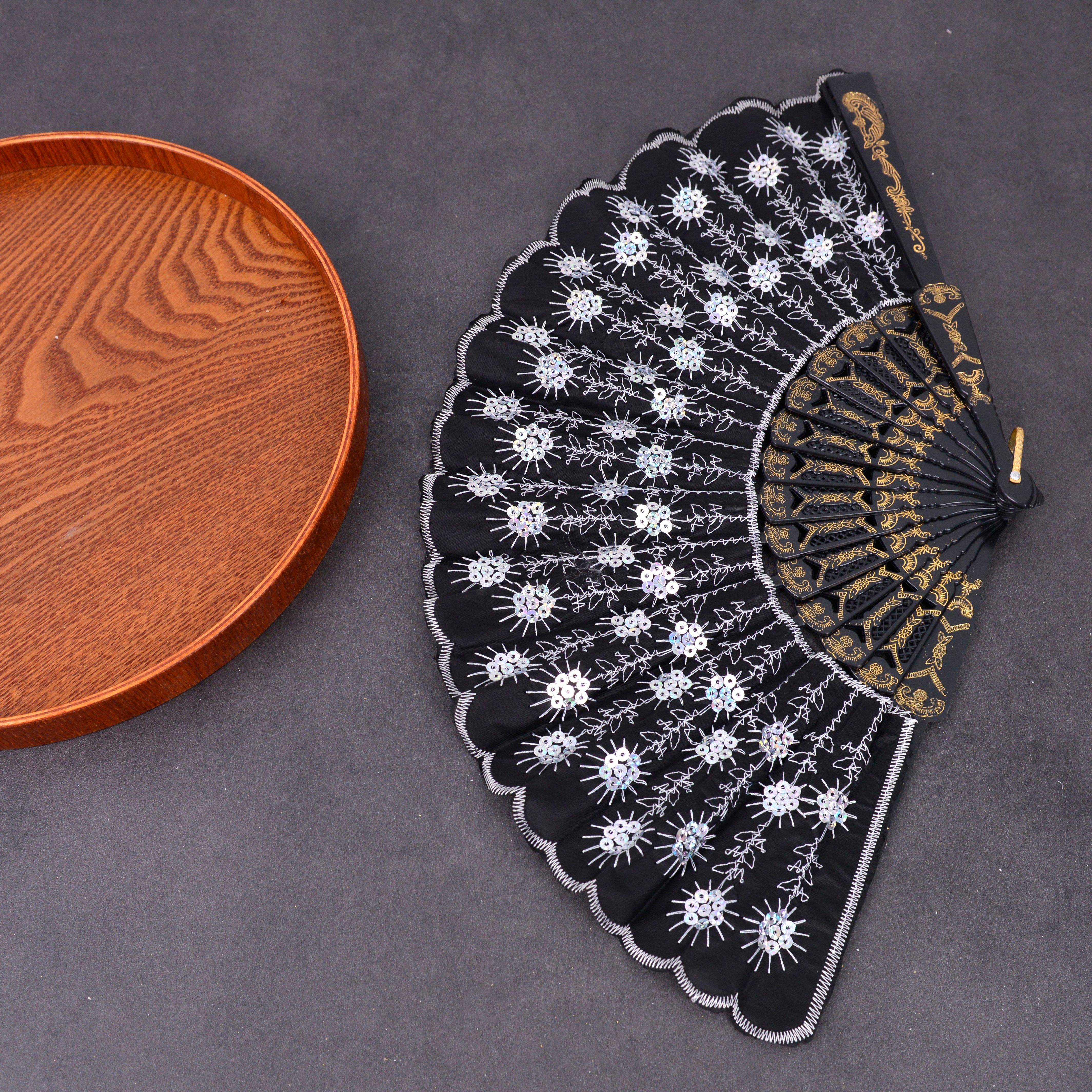 扇子古风折扇中国风跳舞蹈扇夏季女日式复古典日用扇折叠扇子摆摊黑杆亮片扇图