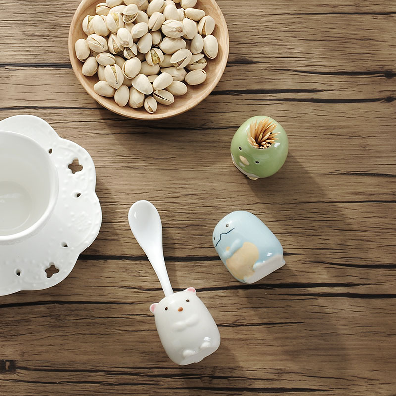 Cartoon ceramic toothbrush holder