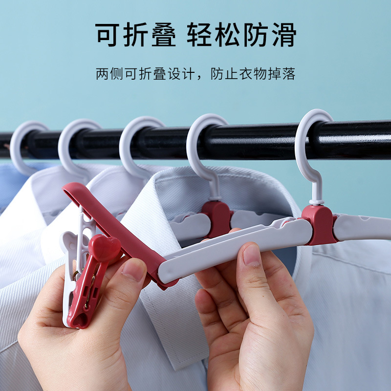 Portable folding clothes hangers for export Application Scenario