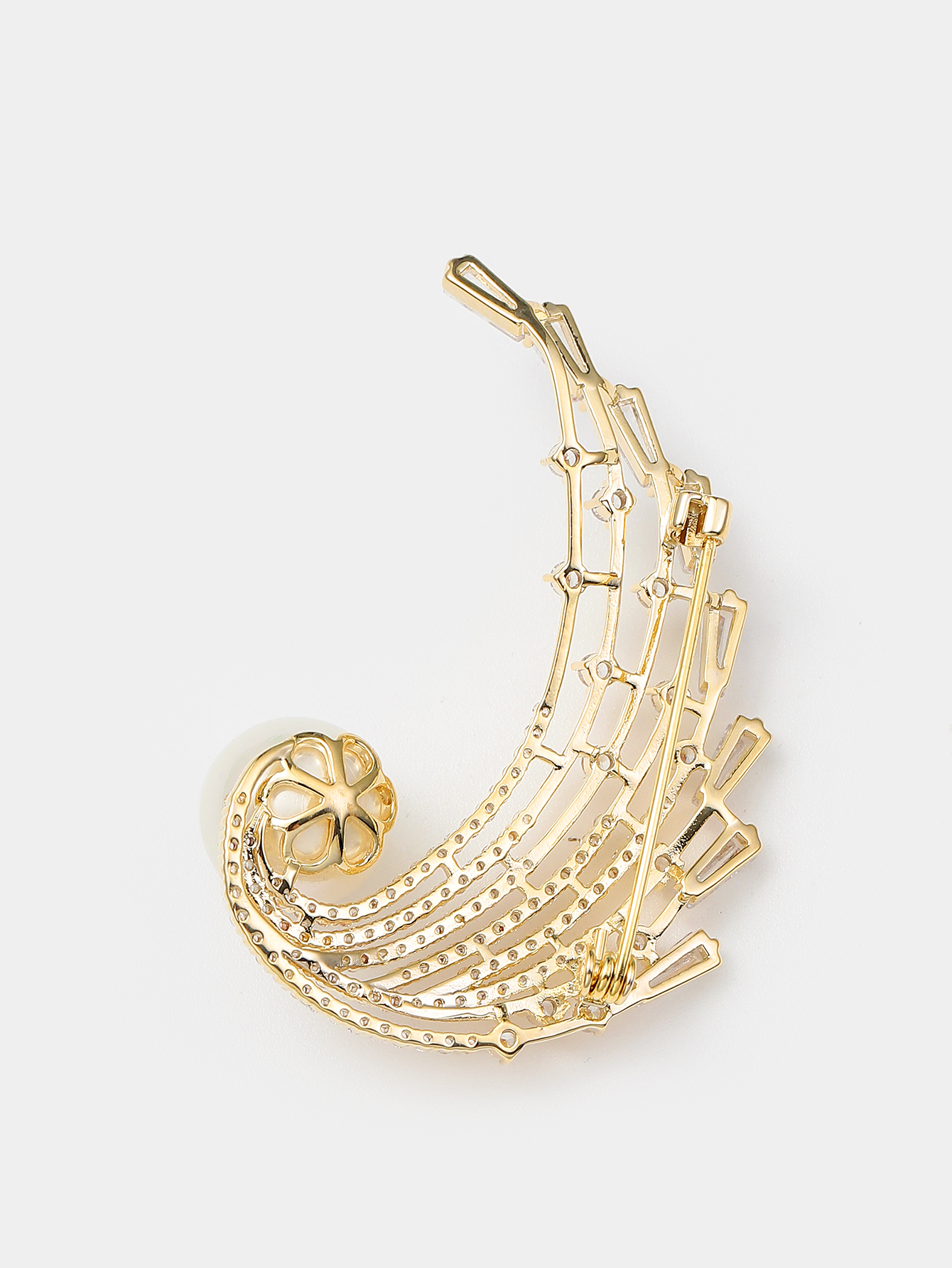 Xuhui brand premium copper plated with real gold and set with zircon multi-sided fashionable and trendy high-quality brooch Item Picture