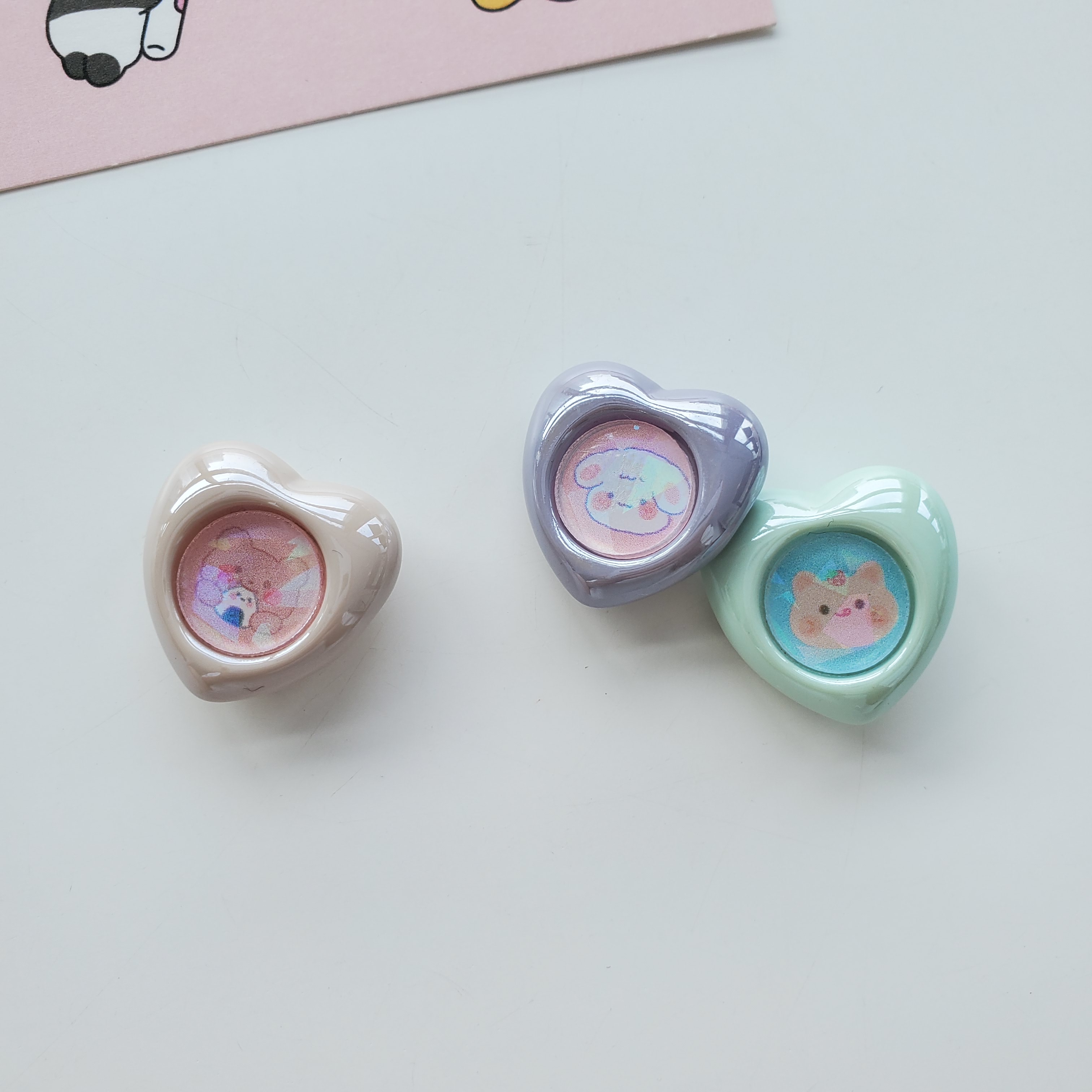 Chen Ming's acrylic fashion DIY back-hole heart-shaped acrylic pendants, hair accessories, earrings, earrings, necklaces, material accessories, handcrafted DIY hair ropes, hair bands, leather band accessories Application Scenario