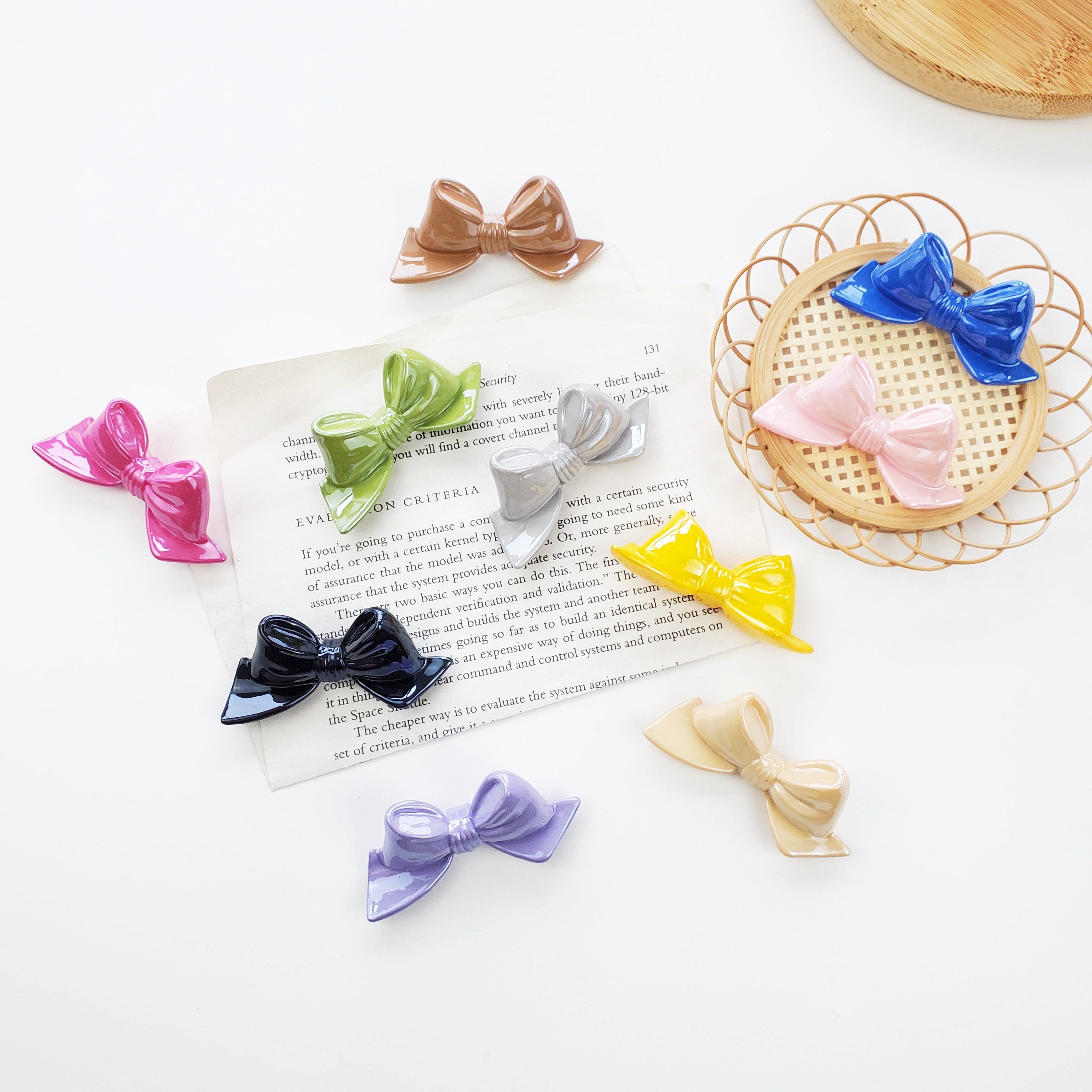 Versión coreana crema azúcar frijoles acrílico arcos cuentas backhole cuentas sueltas niños cordón accesorios accesorios para el pelo DIY Application Scenario