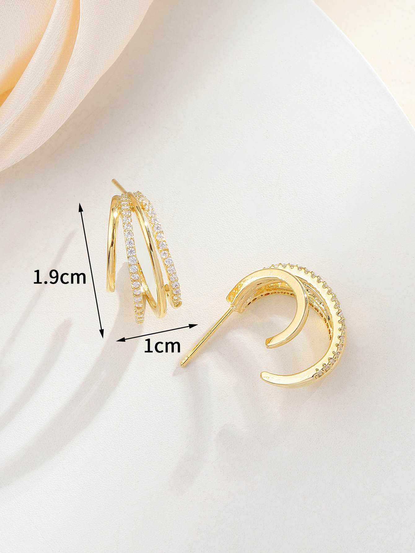 Xuhui brand exquisite and light luxury copper plated with real gold and zircon 925 silver needle C ring earrings, fashionable and elegant Specification image