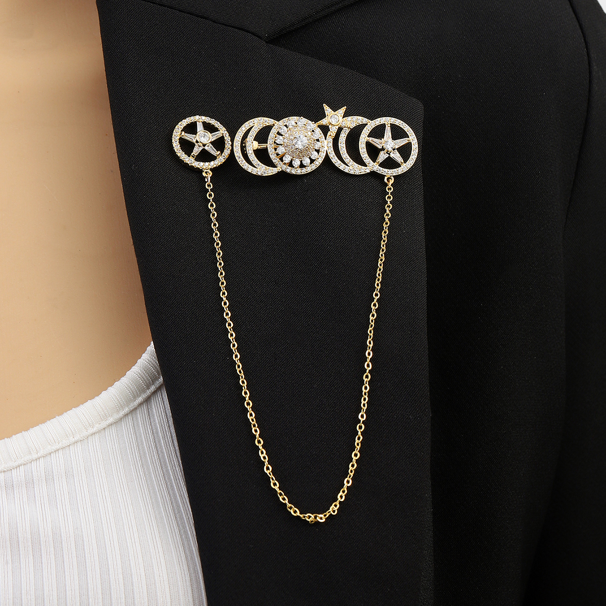 Xuhui brand premium copper plated with real gold and set with zircon, retro rotating star and moon, fashionable and trendy high-quality brooch