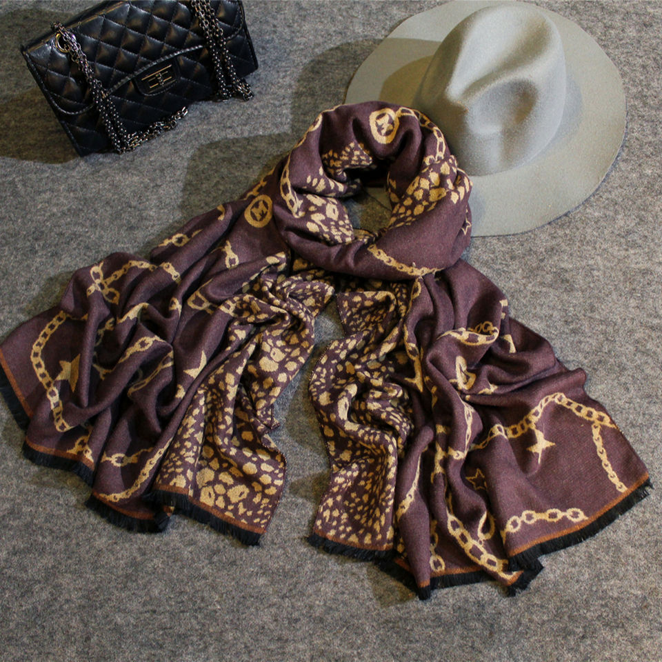 Wholesale Chinese winter cotton printed chain design women's shawls
