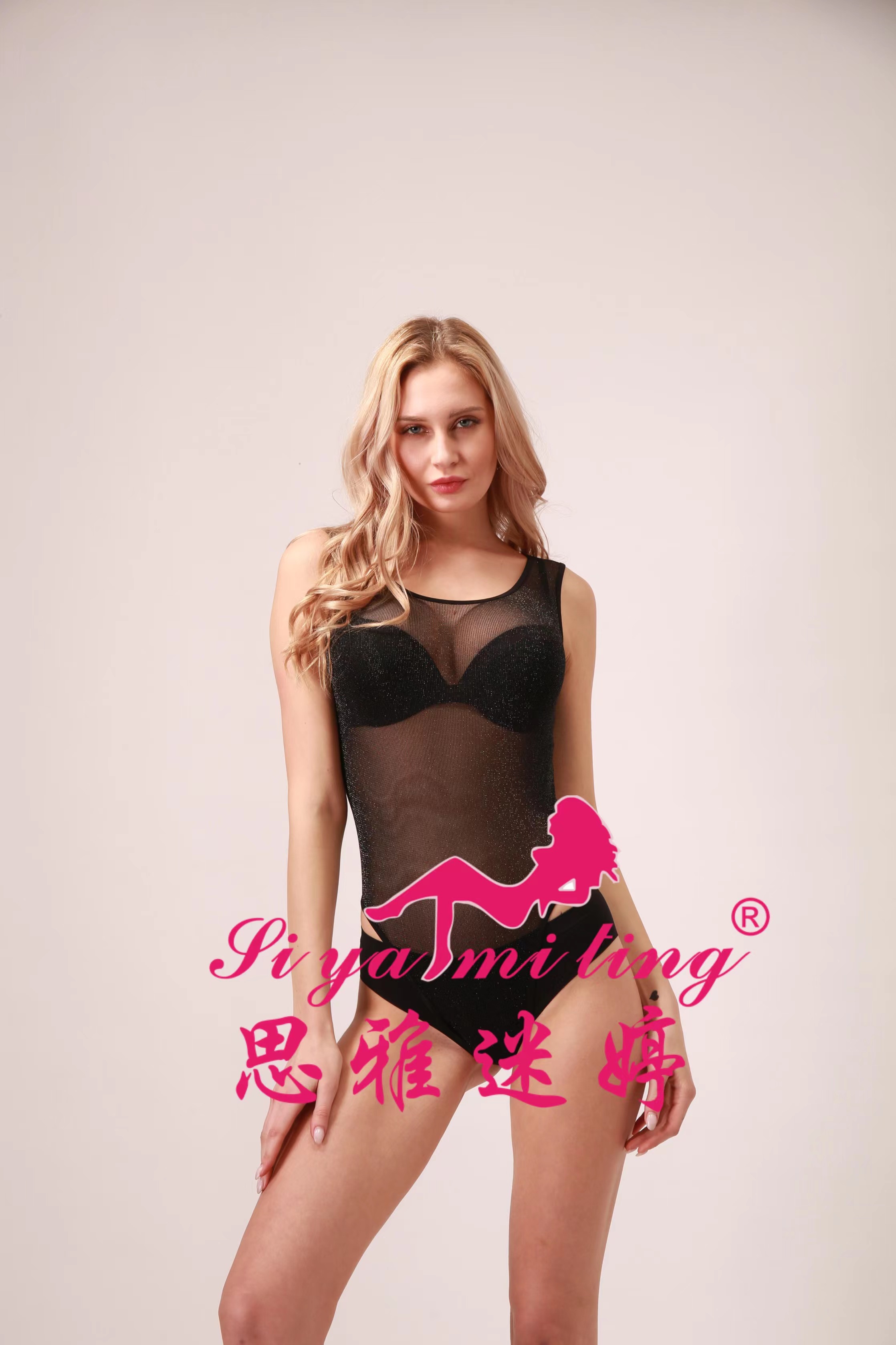 The highlights of the sleeveless sexy tight-fitting jumpsuit from Europe and America are transparent and seductive sexy underwear details Picture