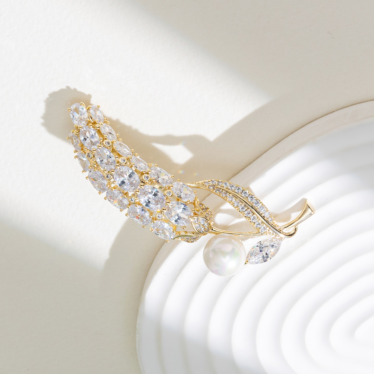The Xuhui brand's best-selling new high-end, fashionable and stylish wheat ear brooch is versatile Specification image