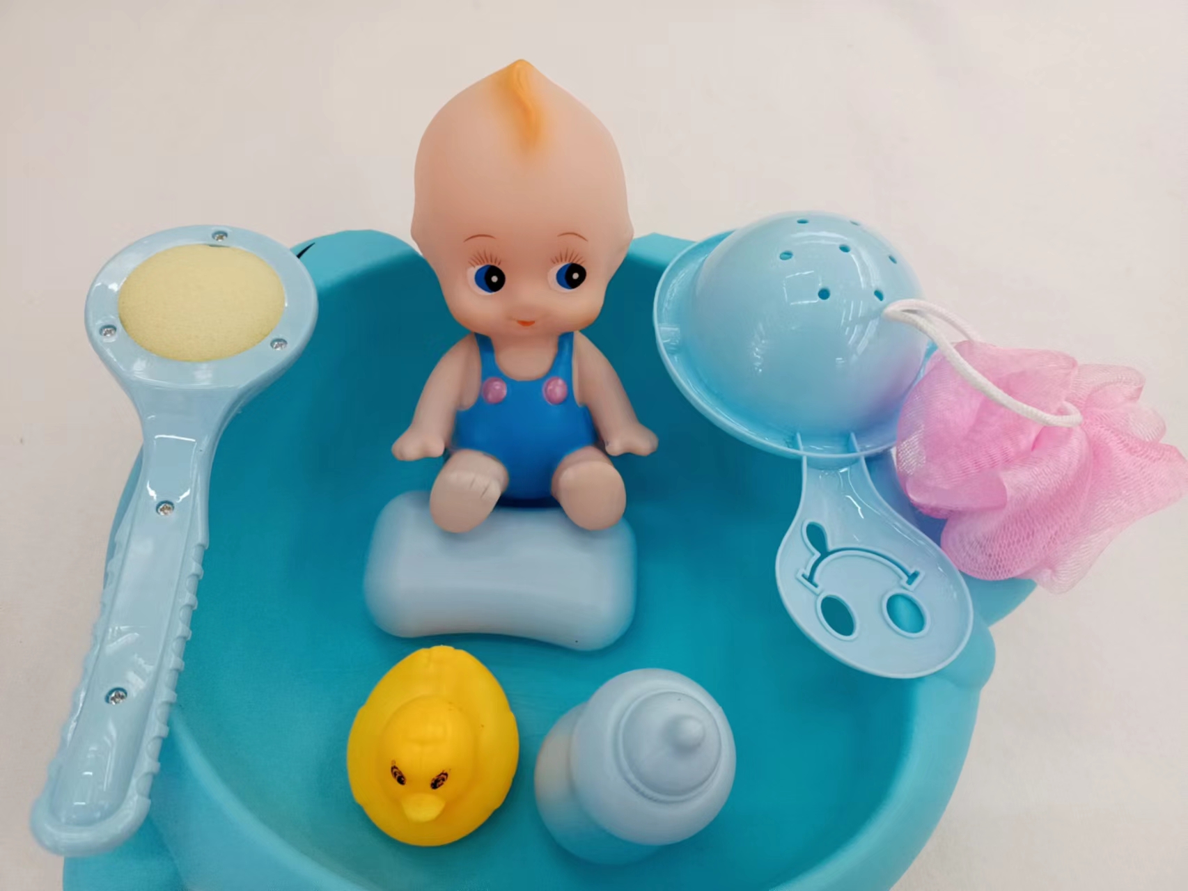 婴儿浴盆实物图