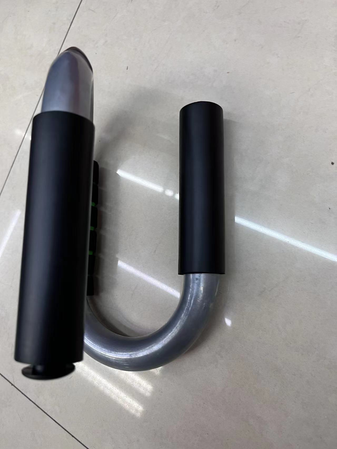 S-shaped fitness push-ups are anti-slip details Picture