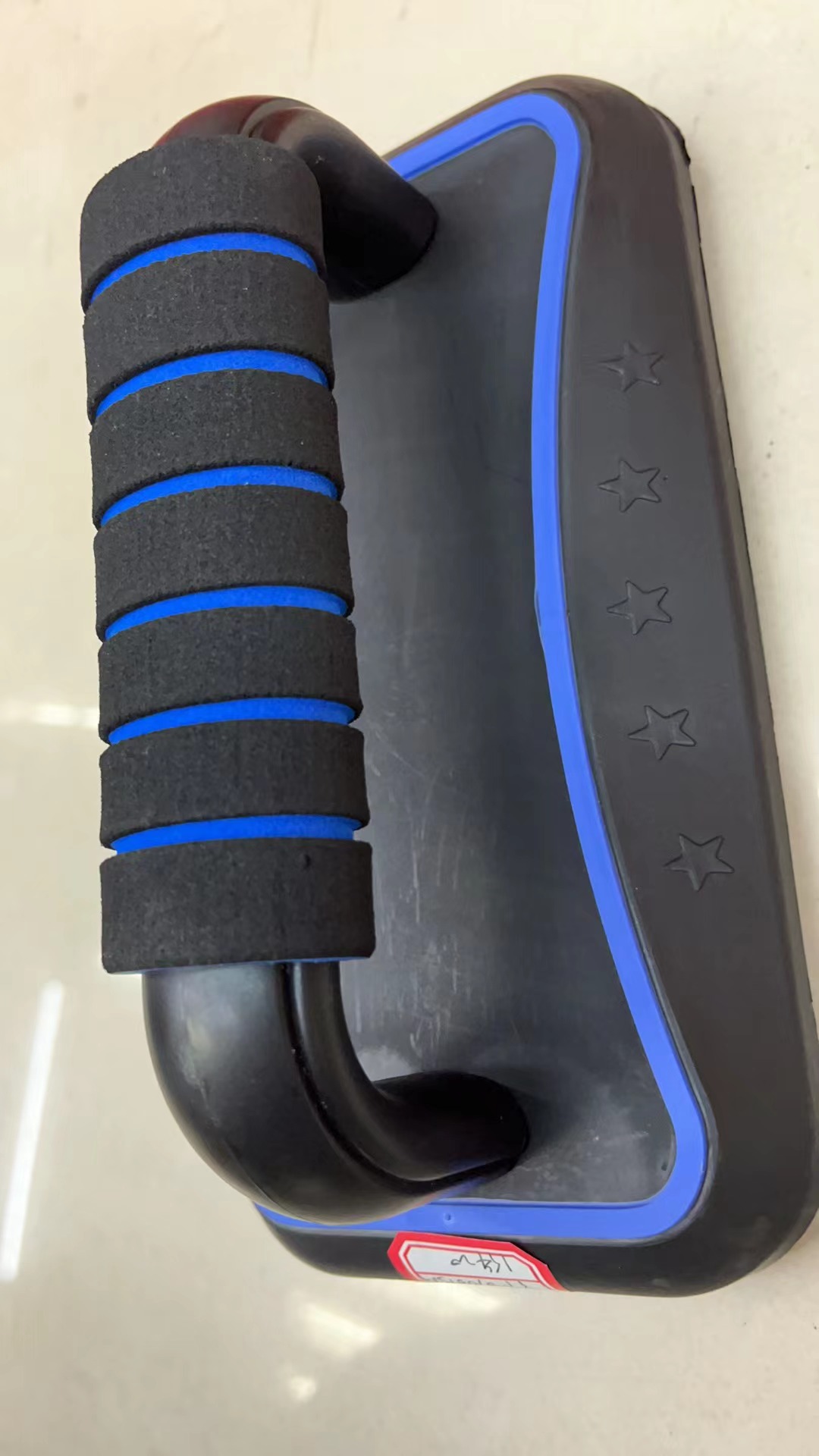 Blue ring push-ups details Picture