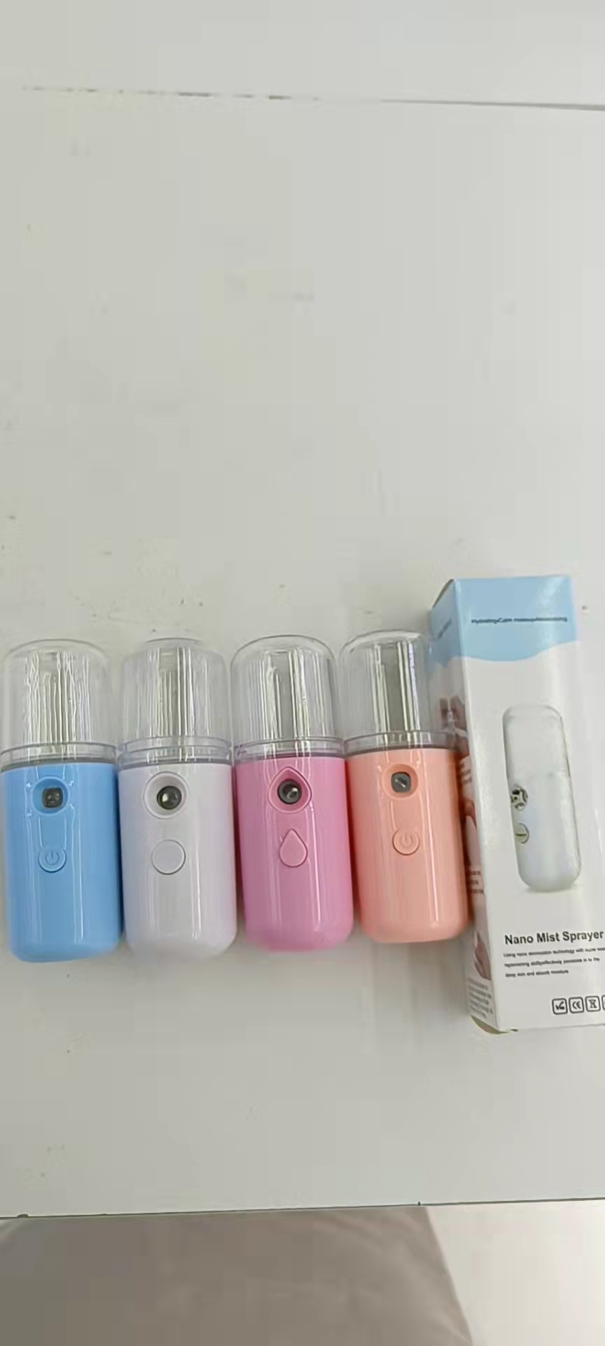 普通补水仪 蓝 白 西瓜红 粉 四个颜色  自动喷雾 手持 放包包携带方便   老少皆宜 