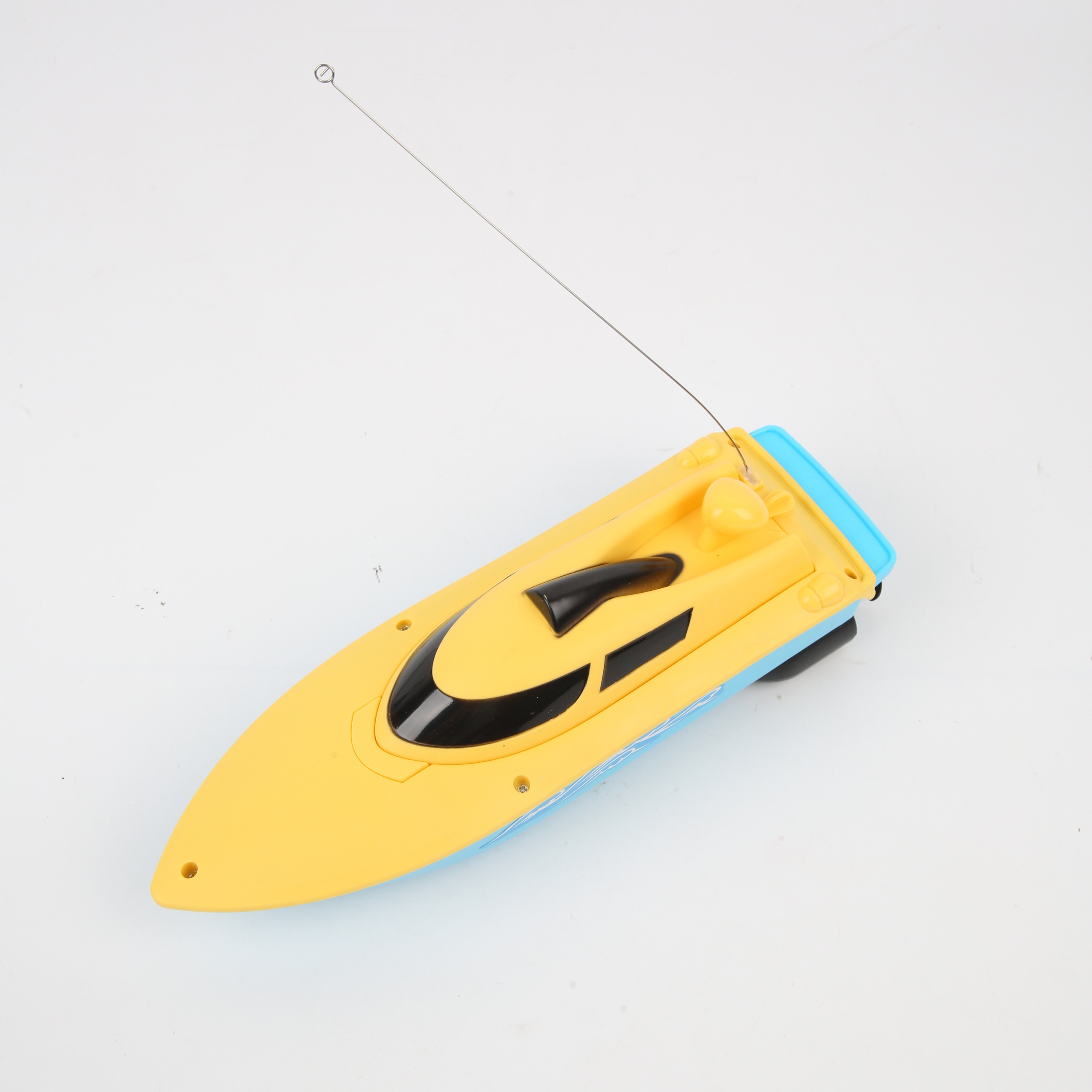 Remote-controlled aircraft carrier toy Specification image