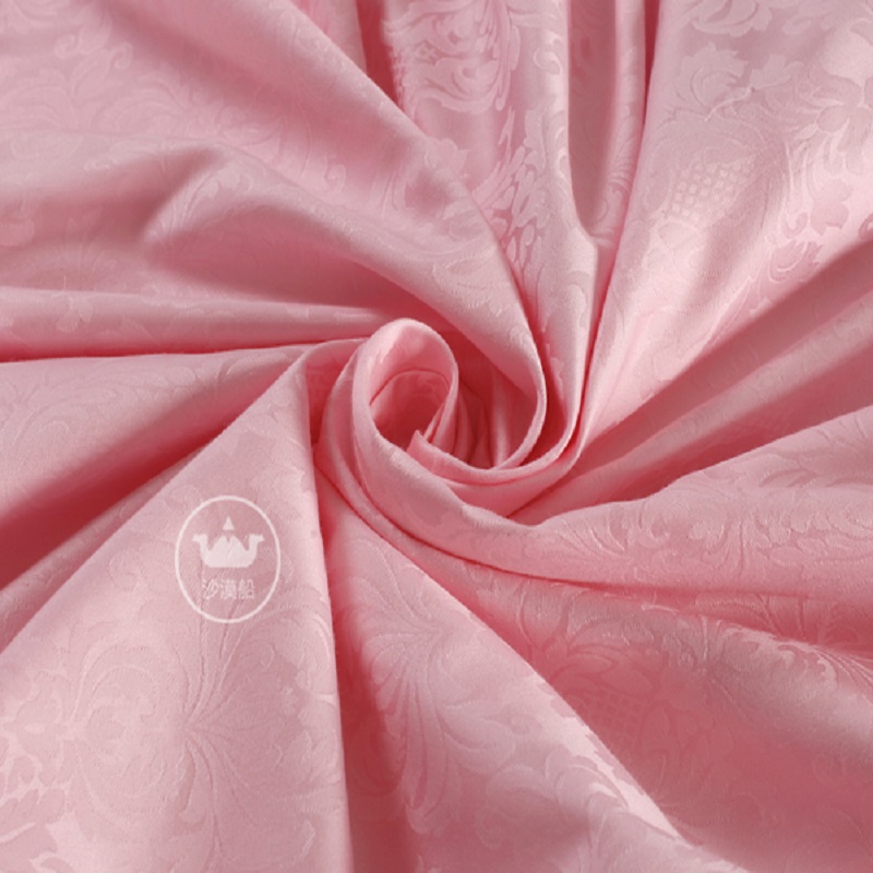 Hotel Beddi's pink memory hotel linen features a European style and noble quality. It interprets a classic luxurious and comfortable life with classic jacquard technology. It is smooth, fine, soft, comfortable and has good breathability Item Picture