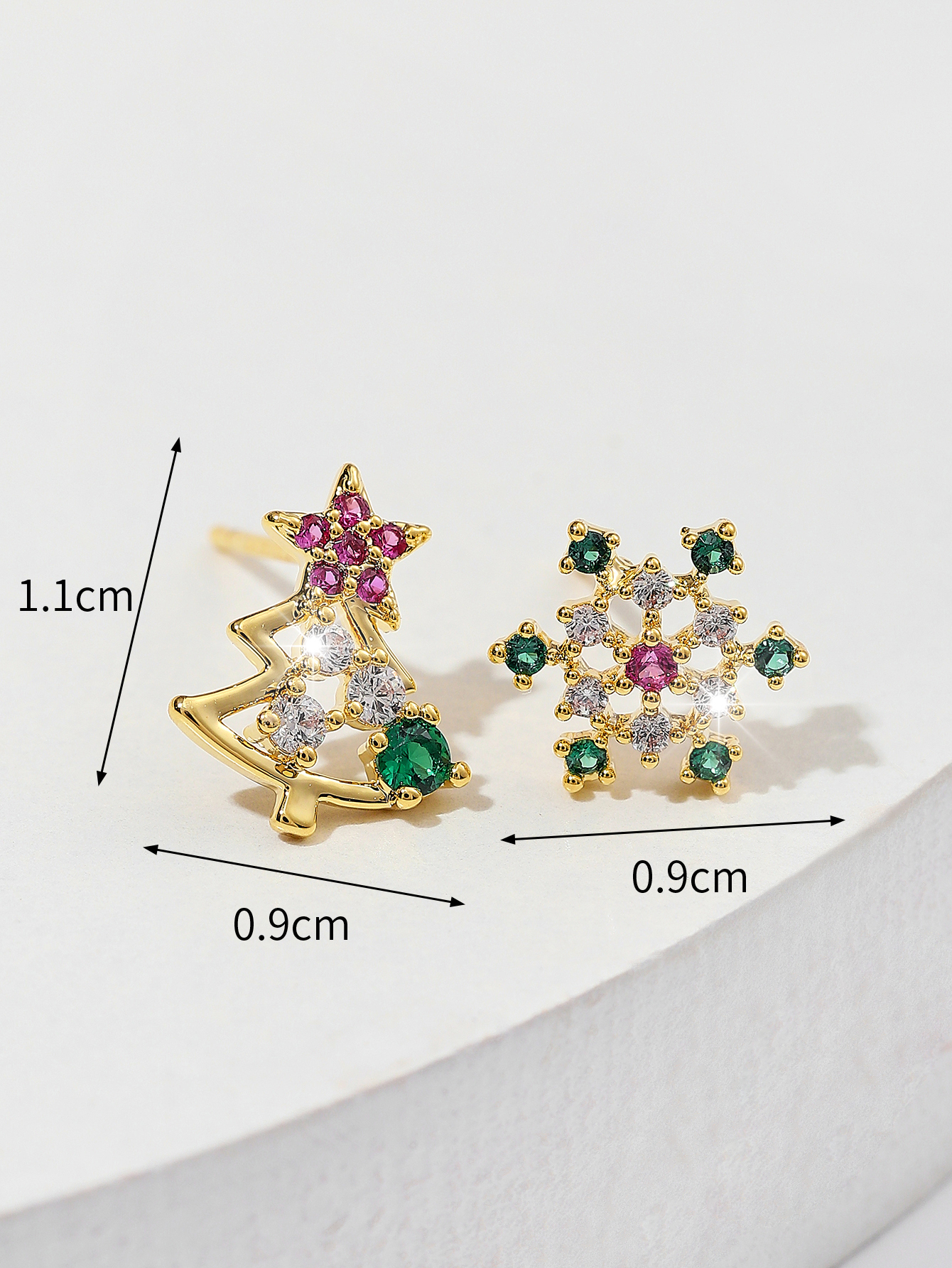 饰品/耳饰/耳钉/3对耳钉/滴油细节图