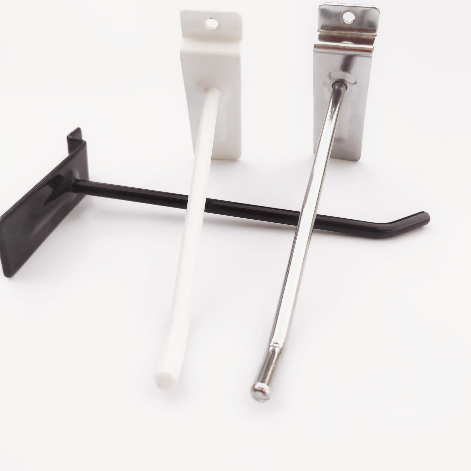 Wholesale and customization of white and black single-line hooks for channel plates, supermarket mobile phone accessories, jewelry stores, and shelf hooks Item Picture