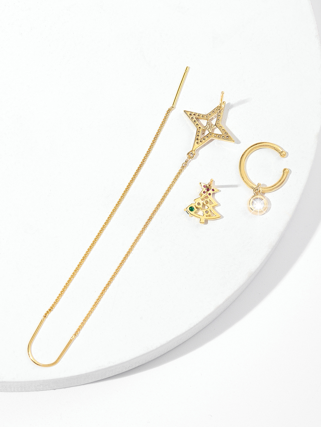 Xuhui brand exquisite and light luxury copper plated with real gold and zircon 925 silver needle star design fashionable stud earrings and ear hooks Application Scenario