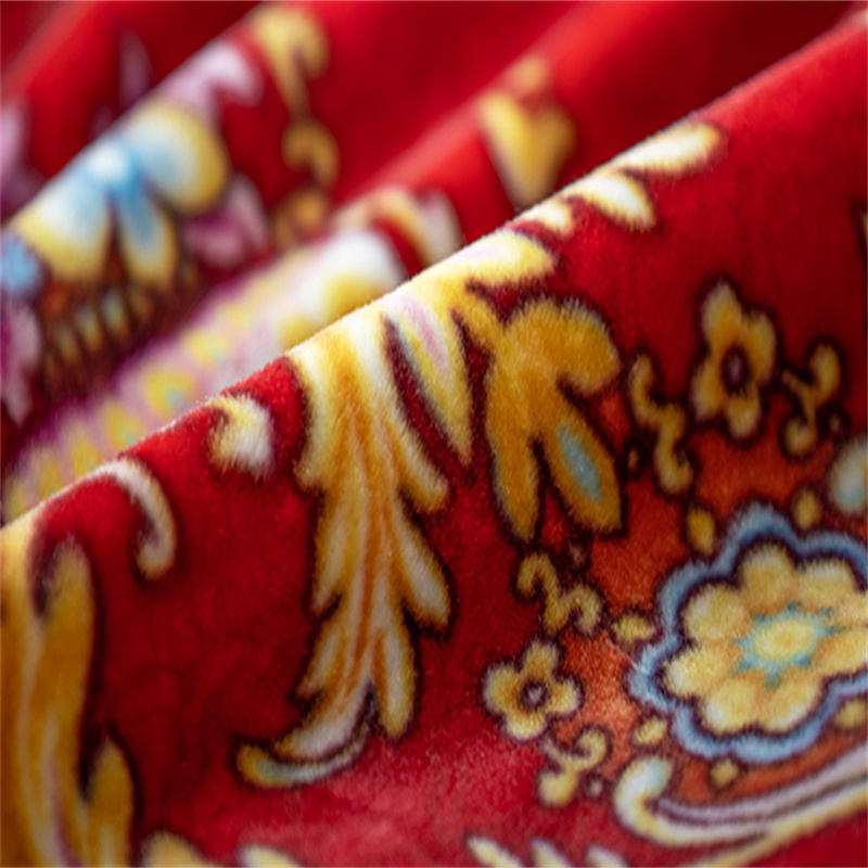 拉舍尔毯实物图