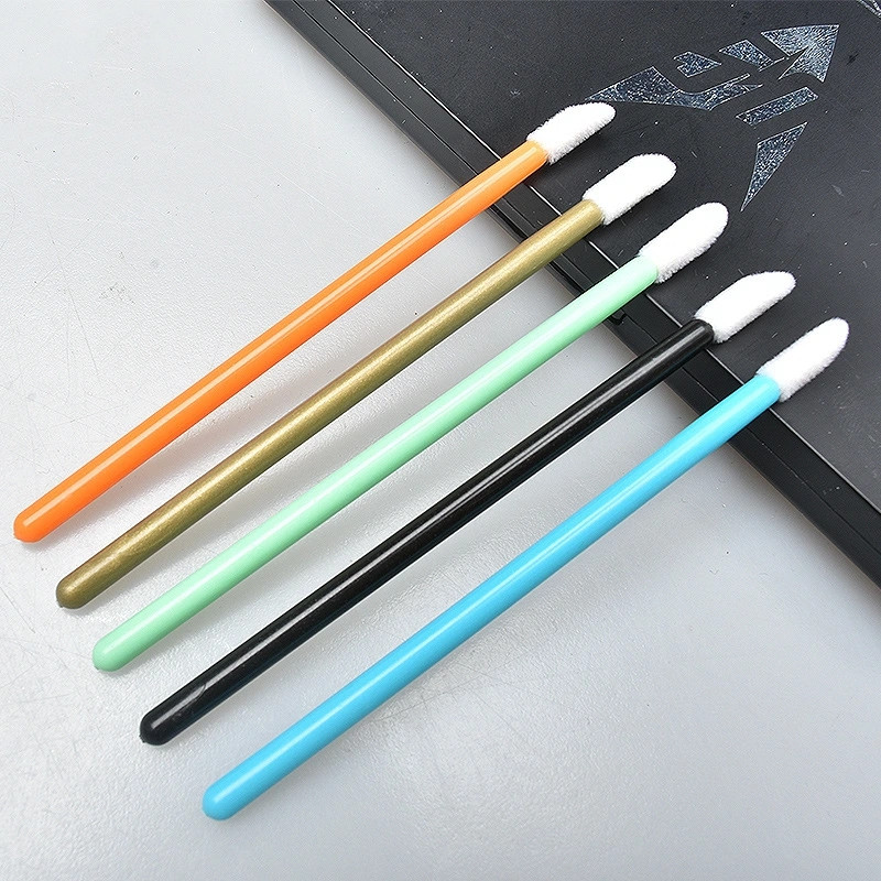Disposable solid lip brush stick, portable flocked lip gloss brush, mini lipstick brush, lipstick brush, multi-functional lip stick shanilak Application Scenario