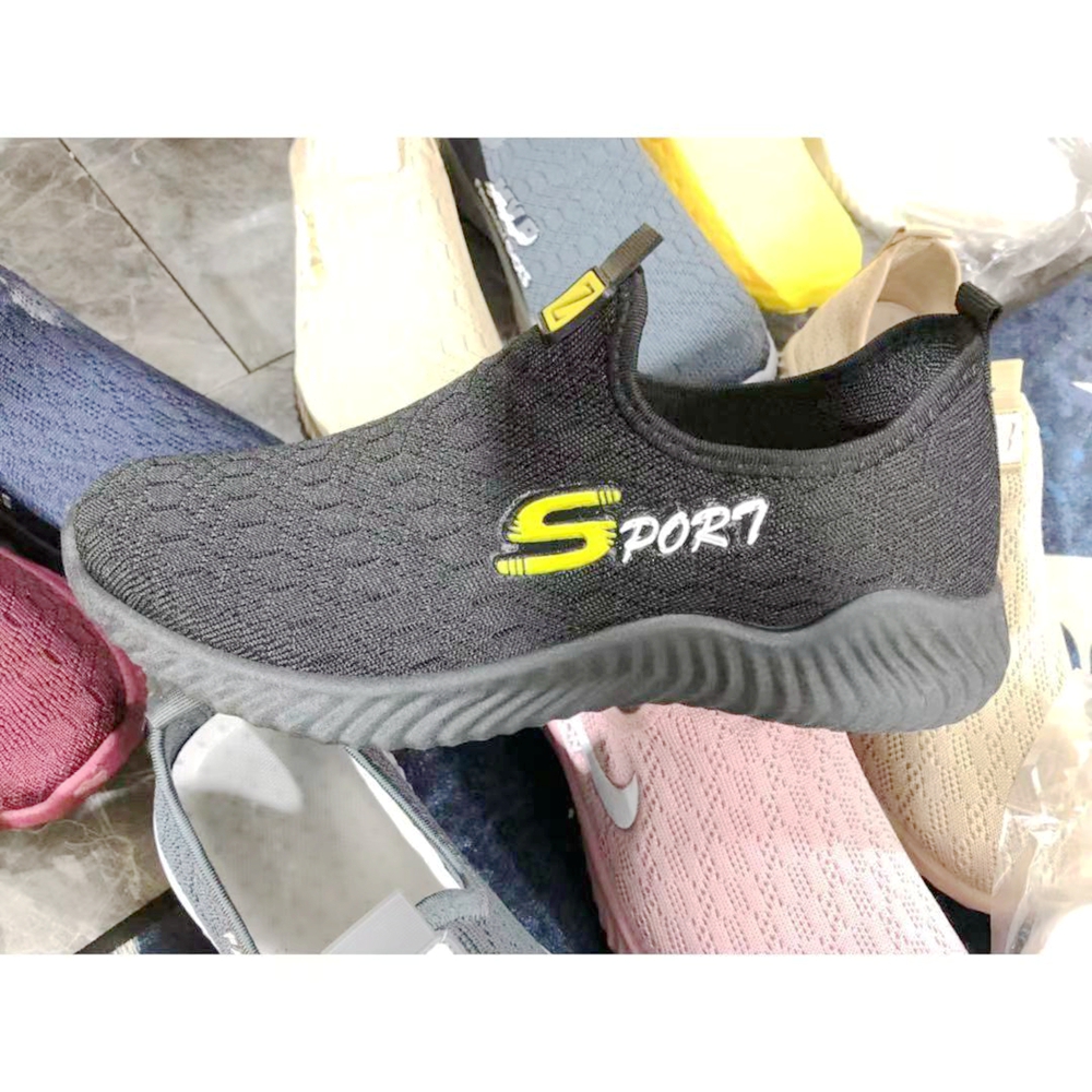 新款耐穿防臭板鞋舒适休闲鞋潮流运动鞋外贸飞织男鞋2438