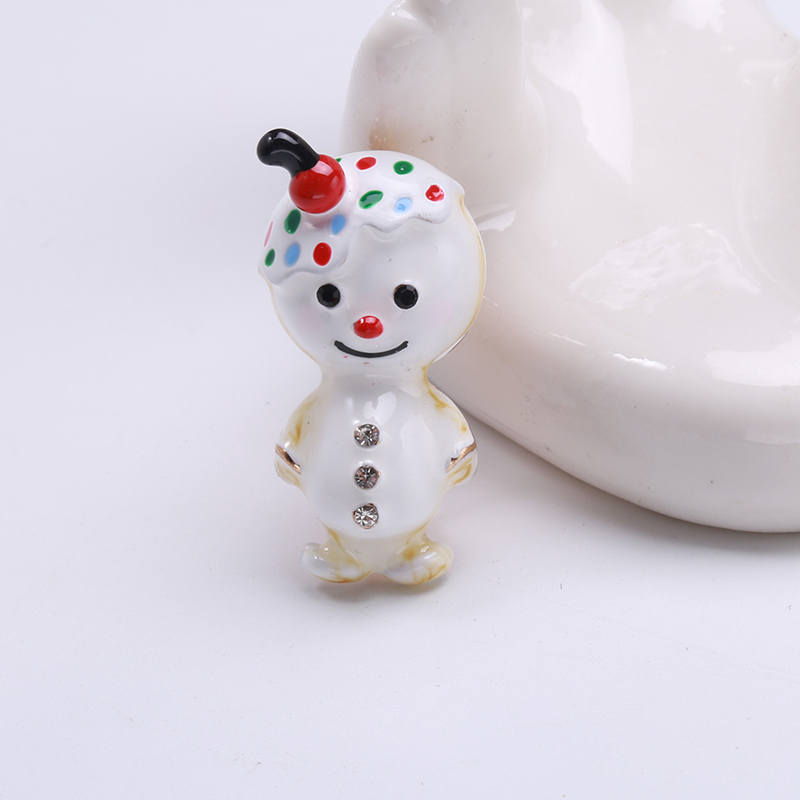 Factory direct sales of creative and light luxury Korean version new best-selling cartoon oil-drip snowman water diamond creative retro brooch, simple and fashionable accessory pin in stock details Picture