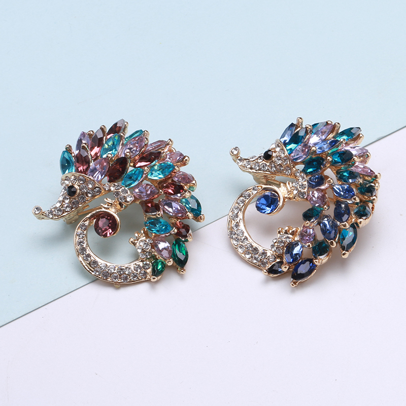 Factory direct sales of creative and light luxury Korean version new best-selling cartoon water diamond hedgehog money tree light luxury water diamond creative retro brooch simple and fashionable accessory pin in stock details Picture