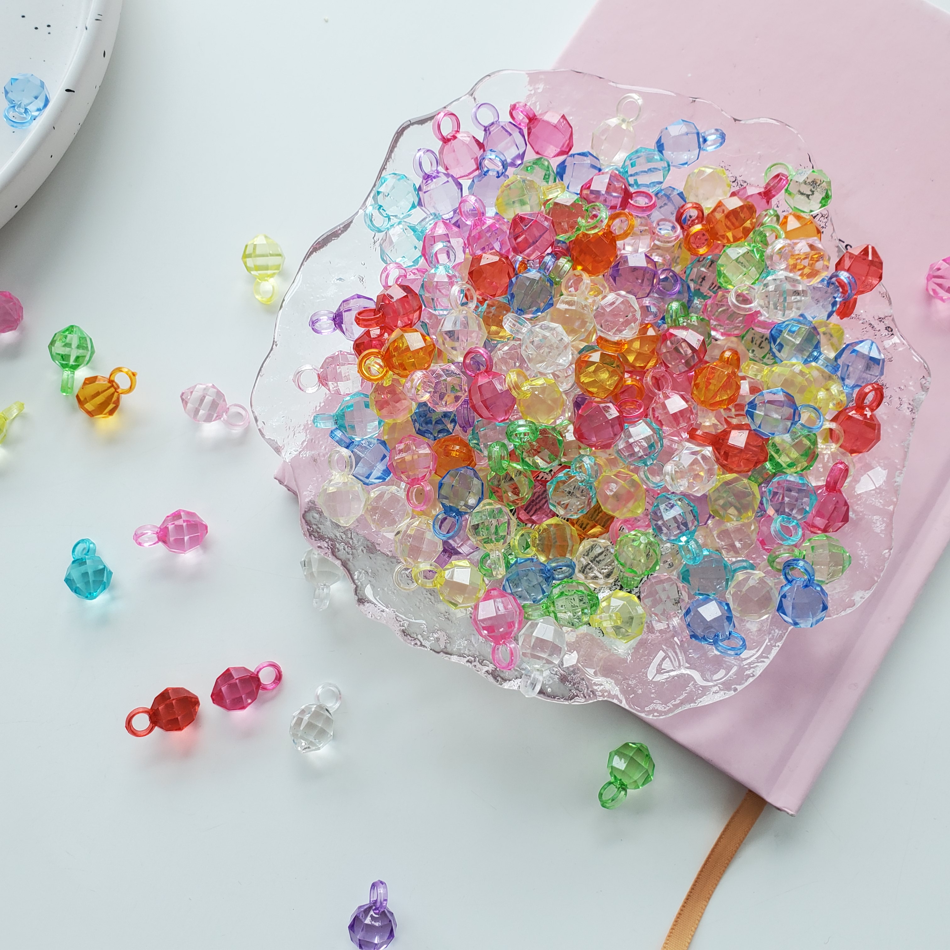 Chen Ming Accessories, cute 11.5mm cut round transparent pendant, ethnic costume headwear earrings, DIY accessories, complete package 640 pieces for sale details Picture