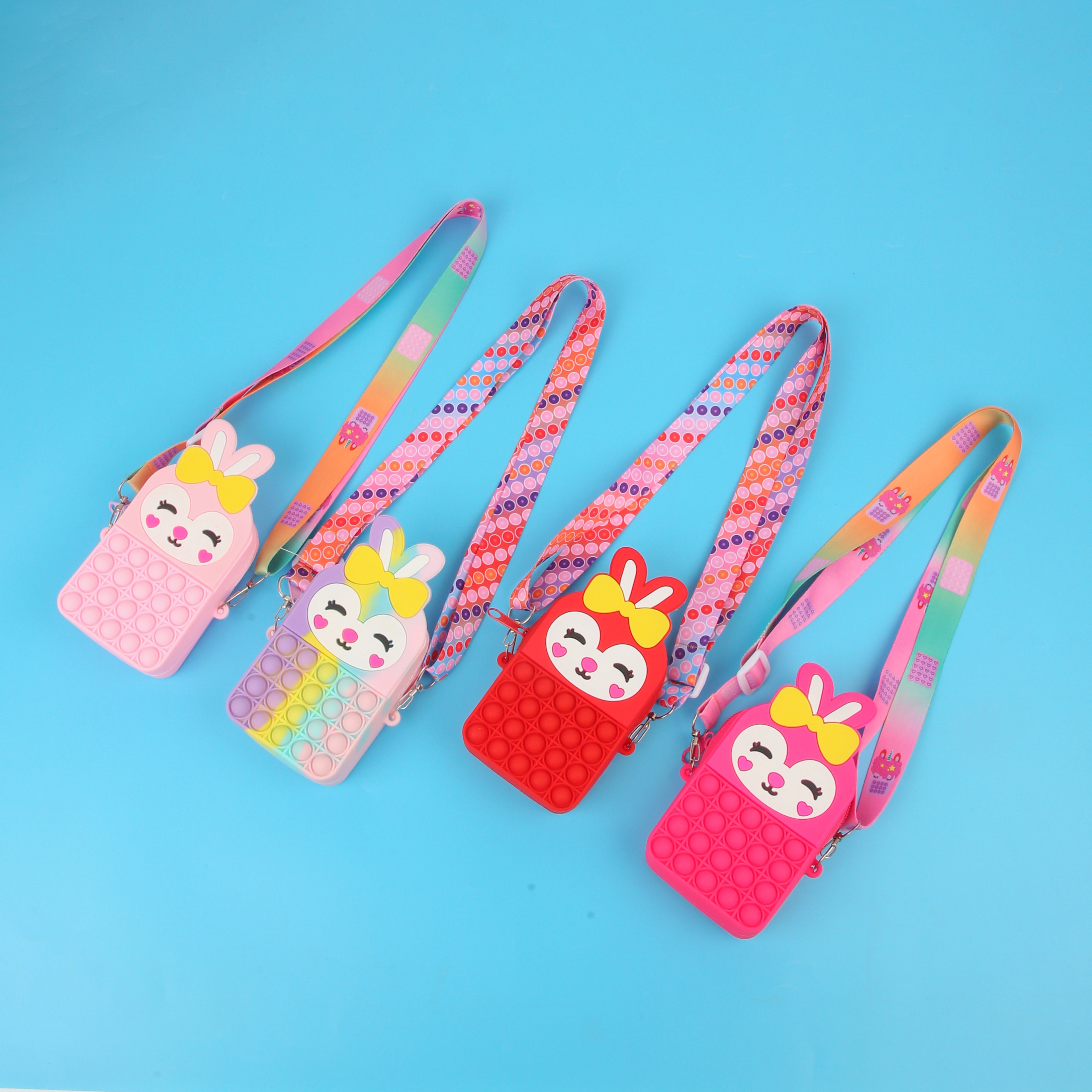 卡通硅胶儿童包包可爱造型包包手机包2