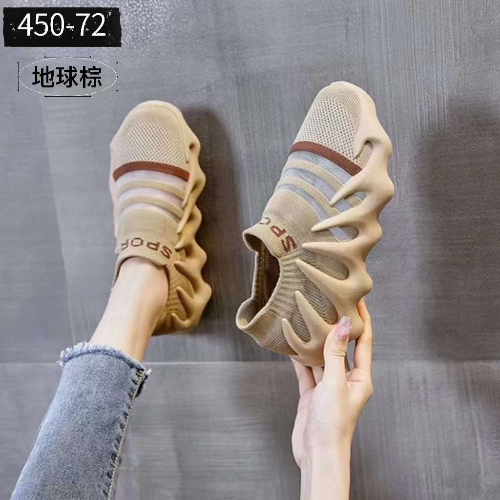 2022 New summer fashion Fly-woven coconut Octopus sports shoes, Volcano shoes, lightweight and breathable running dad shoes for foreign trade