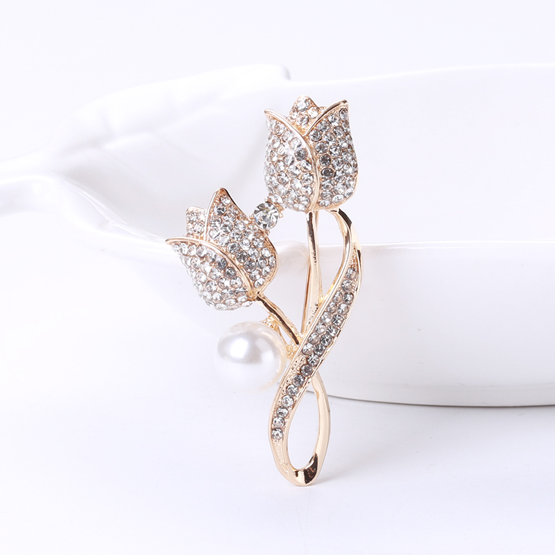 Factory direct sales of creative and light luxury Korean version new best-selling cartoon water diamond purple gold flower dragonfly light luxury water diamond creative retro brooch simple and fashionable accessory pin in stock Item Picture