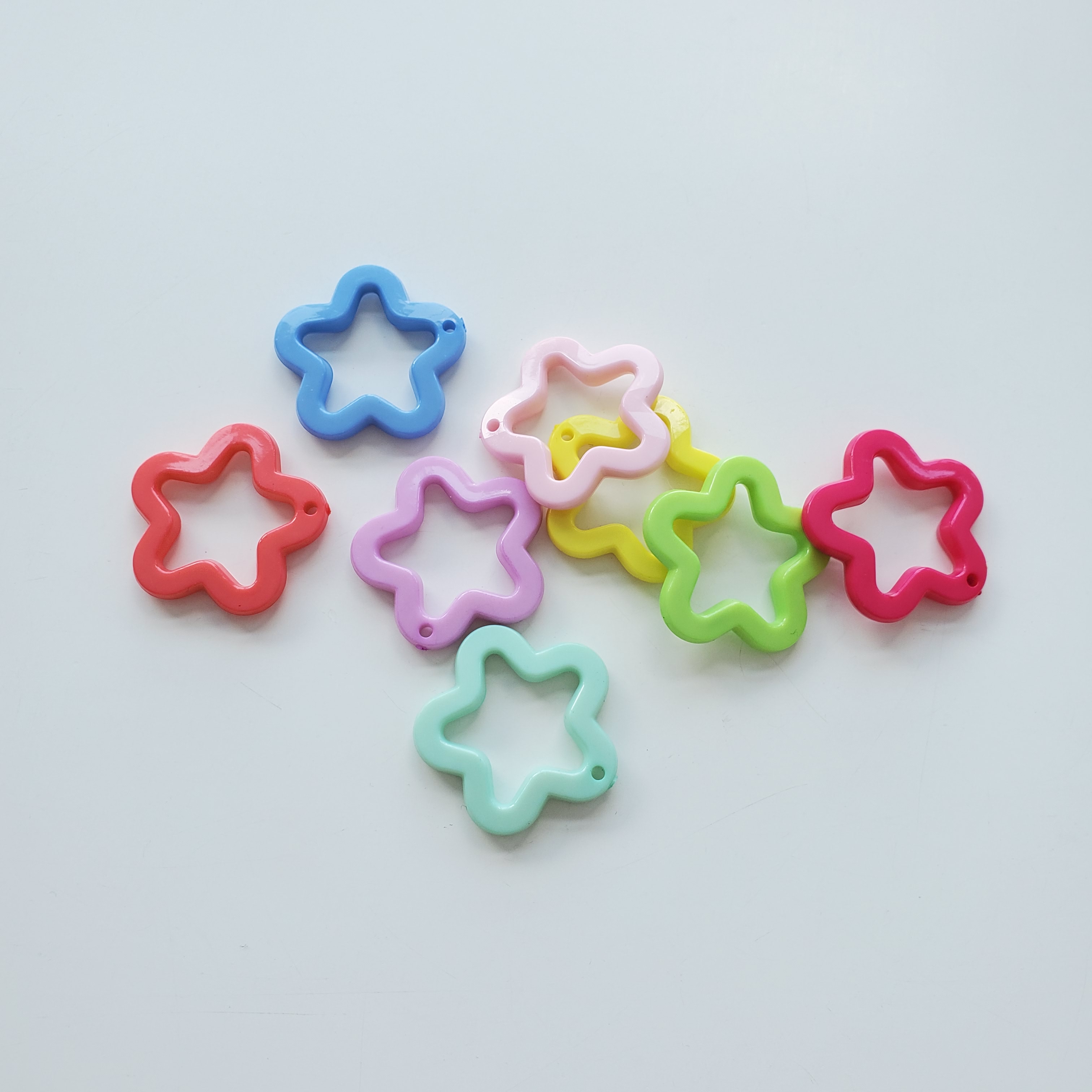 Chen Ming's best-selling DIY jewelry accessories: Acrylic 30mm perforated five-pointed star pendant, earrings, bag pendant, material details Picture