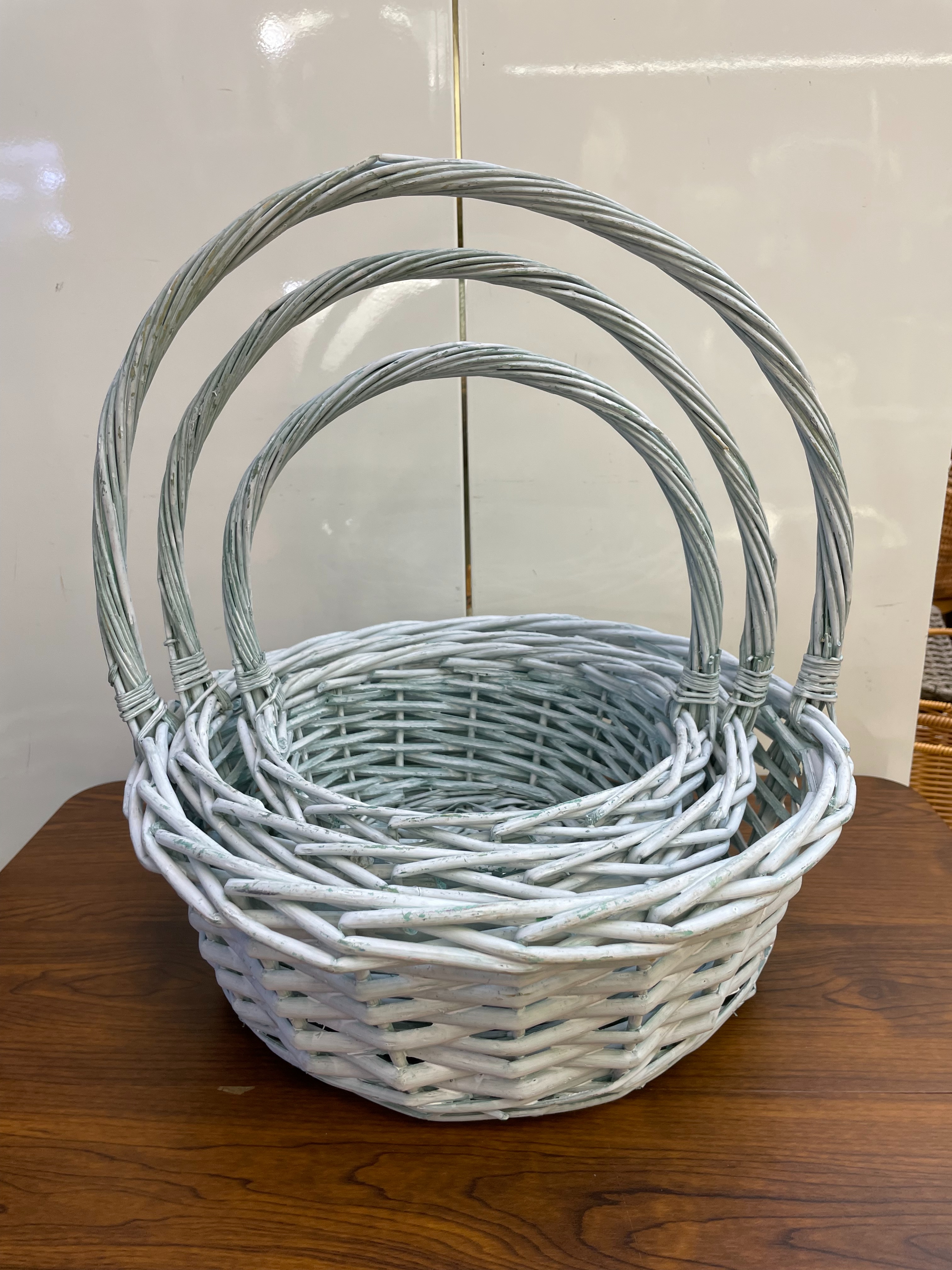 Three-piece set of colorful willow woven baskets Application Scenario