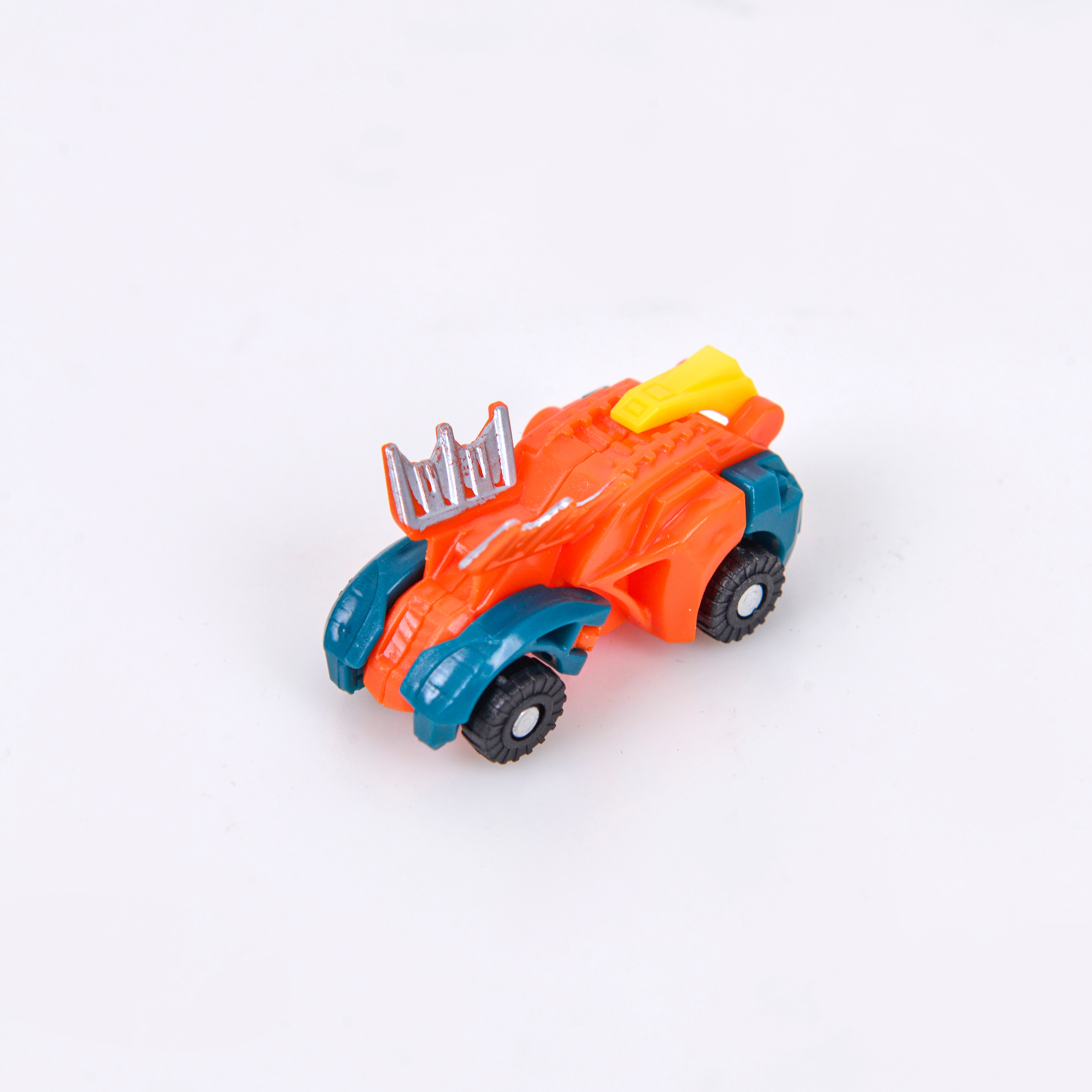 橙色变形玩具变形车